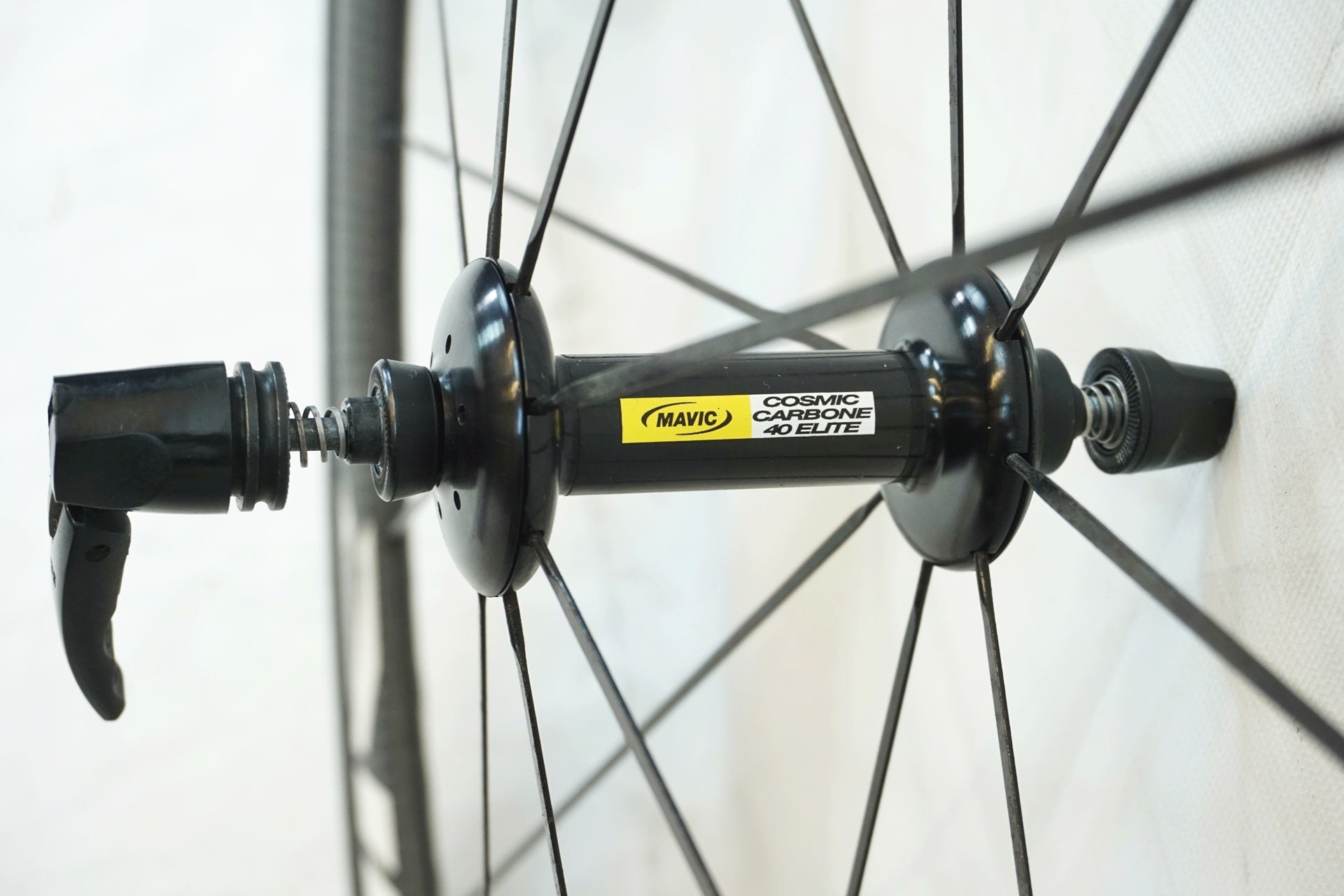MAVIC 「マビック」 COSMIC CARBONE 40 ELITE シマノ 11速 ホイール