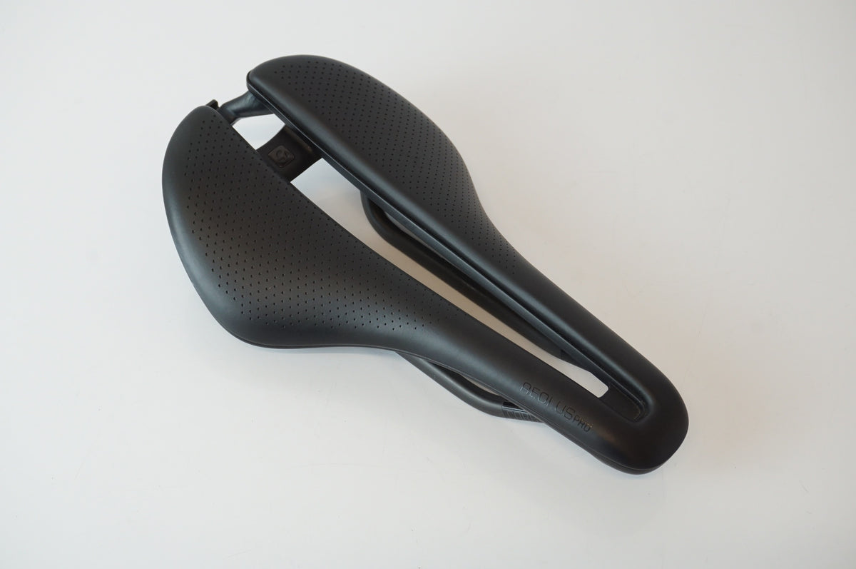 BONTRAGER 「ボントレガー」 AEOLUS PRO サドル / 浜松店