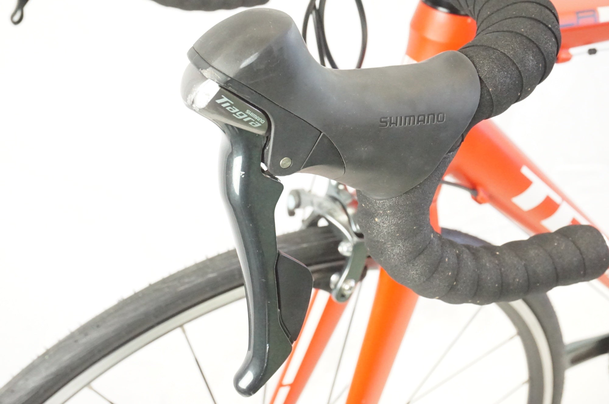 TREK 「トレック」 EMONDA ALR 4 2016年モデル ロードバイク