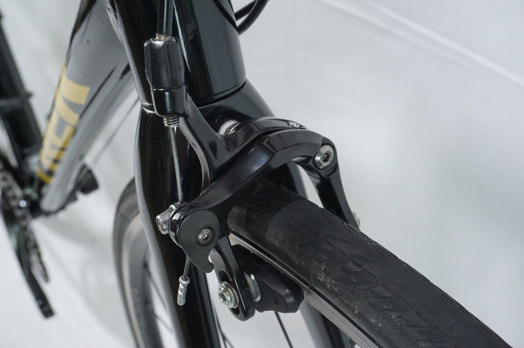 TREK 「トレック」 DOMANE AL2 RIM 2022年モデル ロードバイク / 中目黒店
