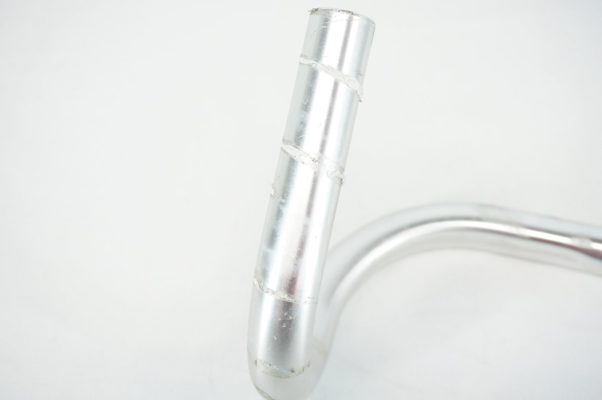 NITTO 「ニットー」 NEAT MOD 185 Φ26.0 400mm ハンドル / 阪急塚口店