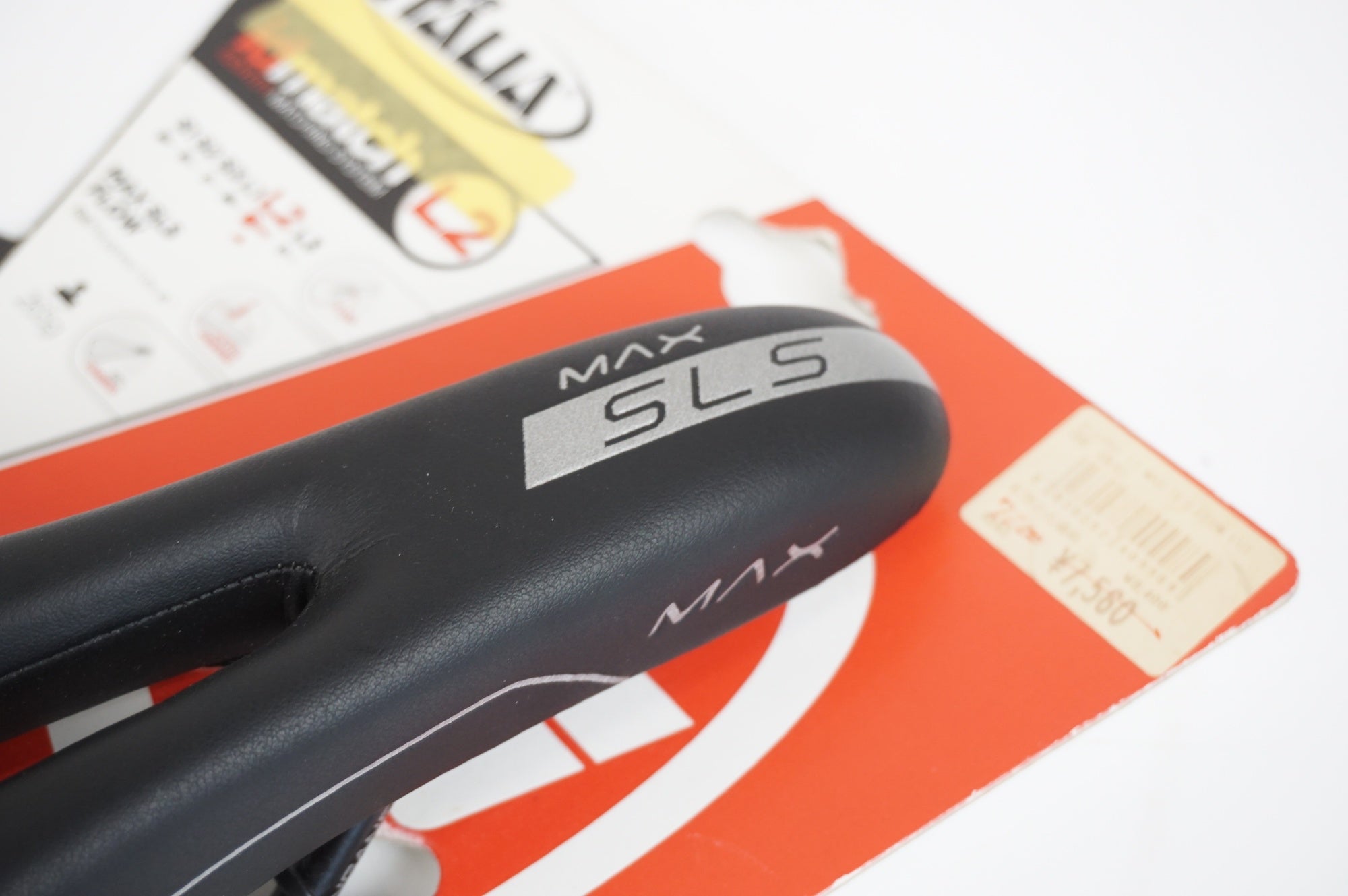 SELLE ITALIA 「セライタリア」 MAX SLS サドル / 大宮店