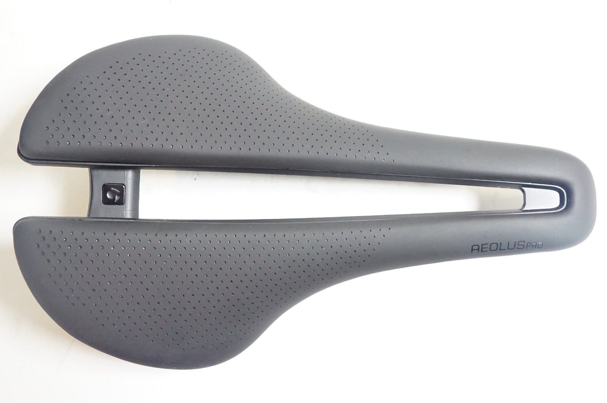 BONTRAGER 「ボントレガー」 AEOLUS PRO サドル / 熊谷本店