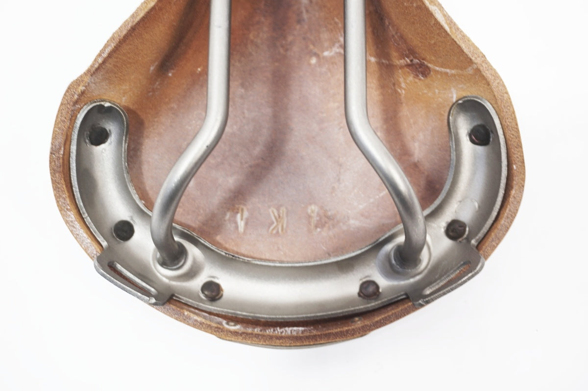 BROOKS 「ブルックス」 TEAM PRO サドル / バイチャリ世田谷店