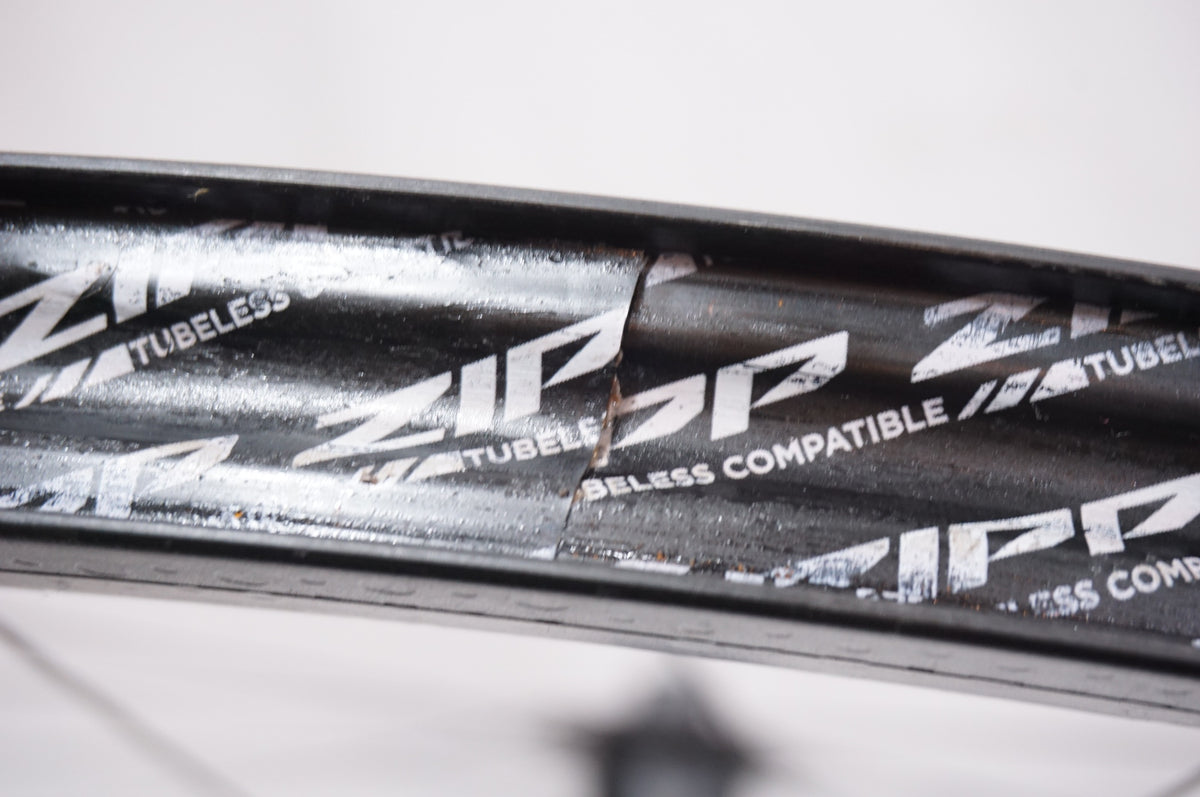 ZIPP 「ジップ」 303S TUBELESS DISC SHIMANO11s ホイールセット / 世田谷店