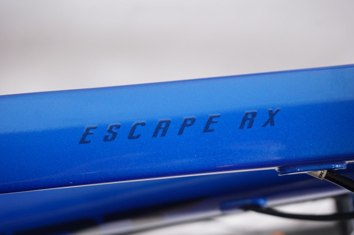 GIANT 「ジャイアント」 ESCAPE RX 3 2022年モデル クロスバイク / 世田谷店