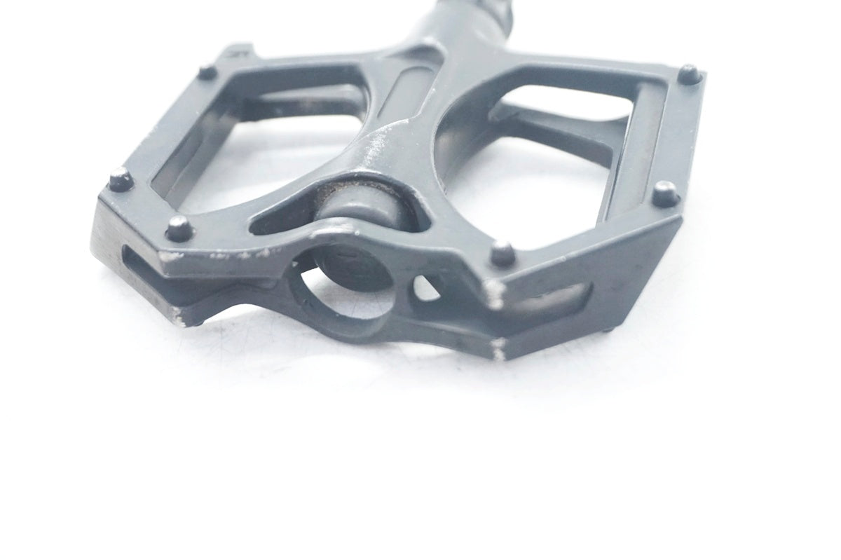 GRUNGE 「グランジ」 M195 ペダル / 大阪門真店