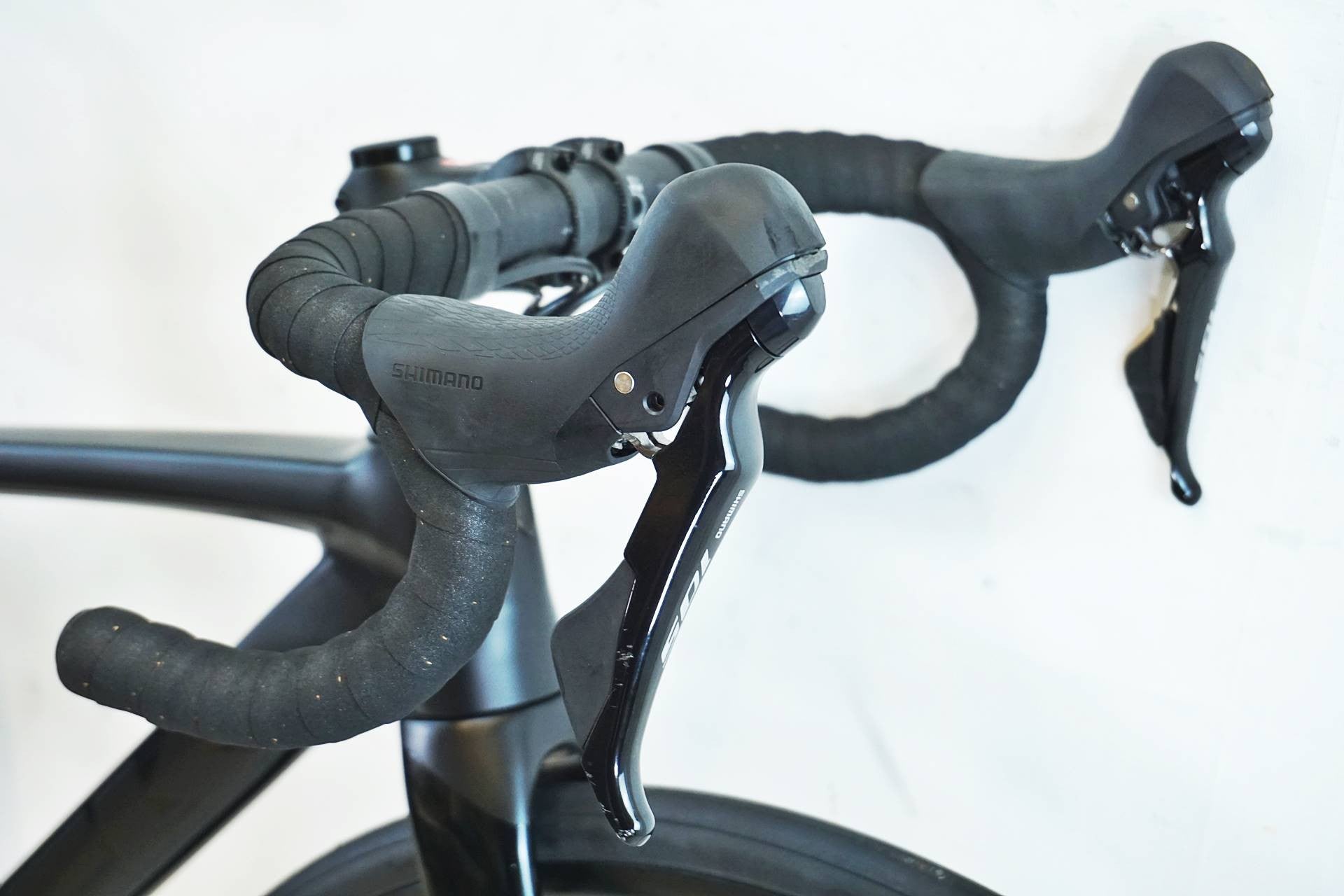 TREK 「トレック」 EMONDA ALR 5 2023年モデル ロードバイク