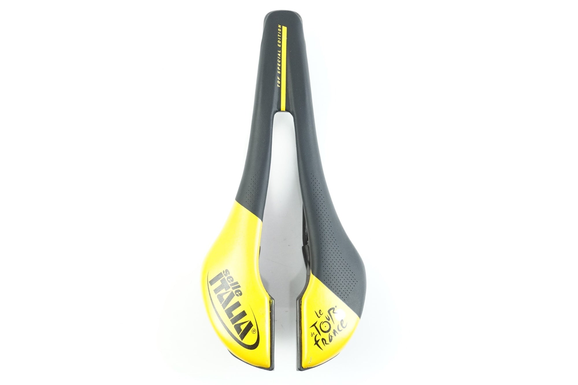 SELLE ITALIA 「セライタリア」 SP-01 SUPER FLOW KIT CARBONIO TDF EDITION サドル / 中目黒店