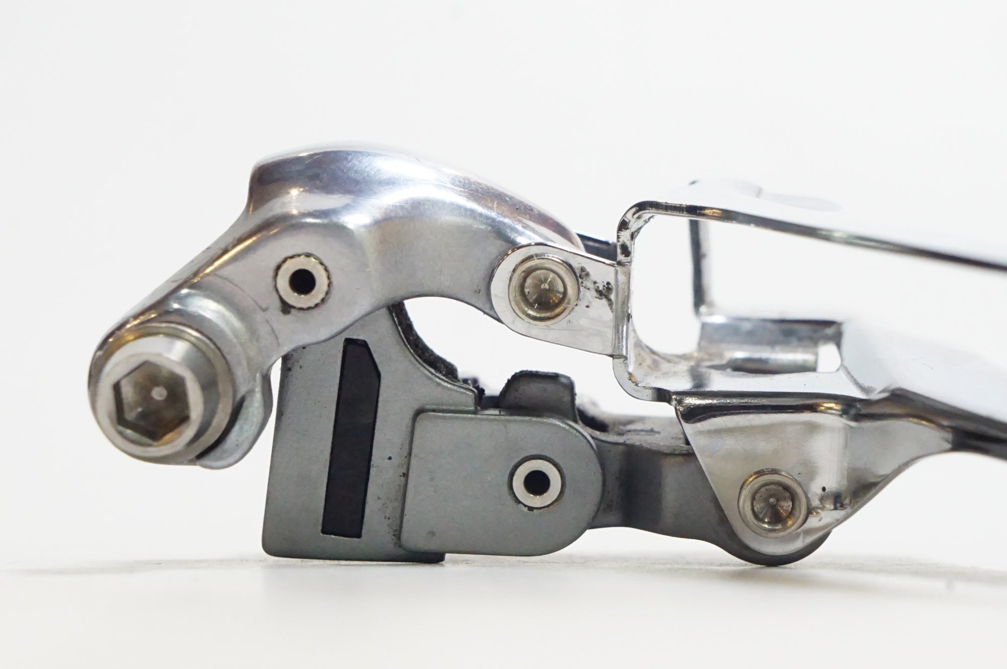 SHIMANO 「シマノ」 ULTEGRA FD-6700 フロントディレイラー / 熊谷本店