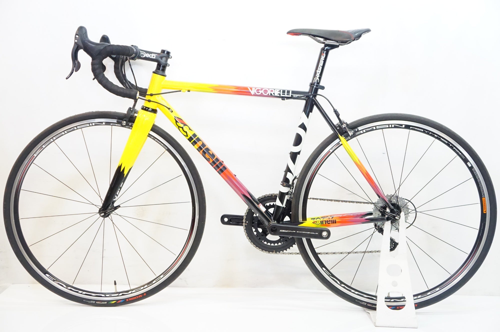 CINELLI チネリ VIGORELLI ROAD Campagnolo CINELLI 「チネリ」 VIGORELLI ROAD CENTAUR 2018年モデル ロード