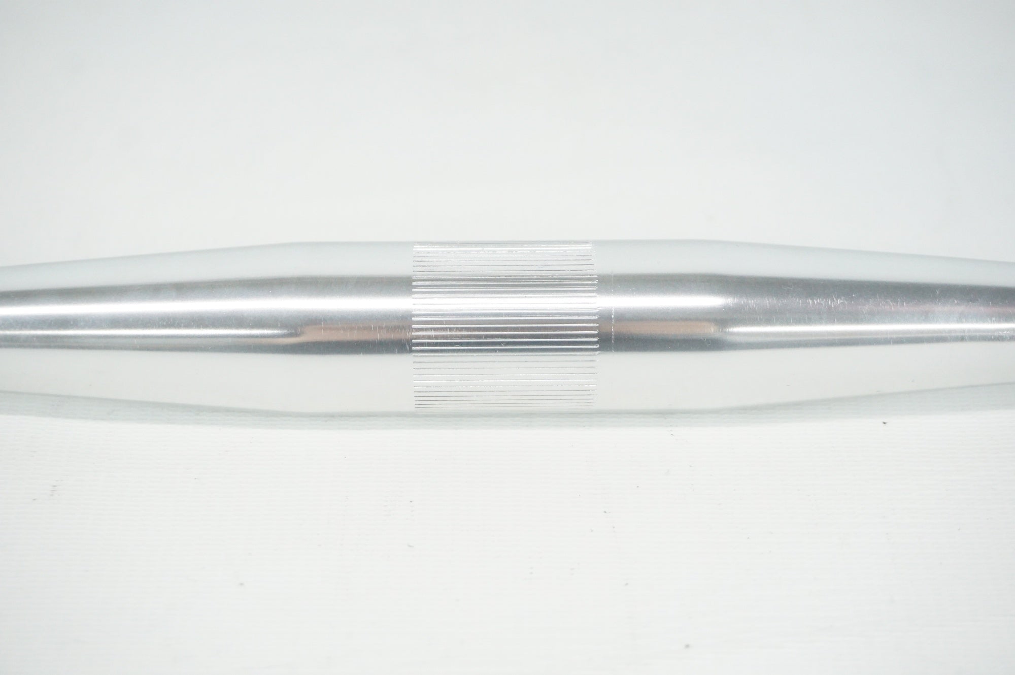 KALLOY 「カロイ」 AL-003 Φ31.8 540mm ハンドル / 阪急塚口店