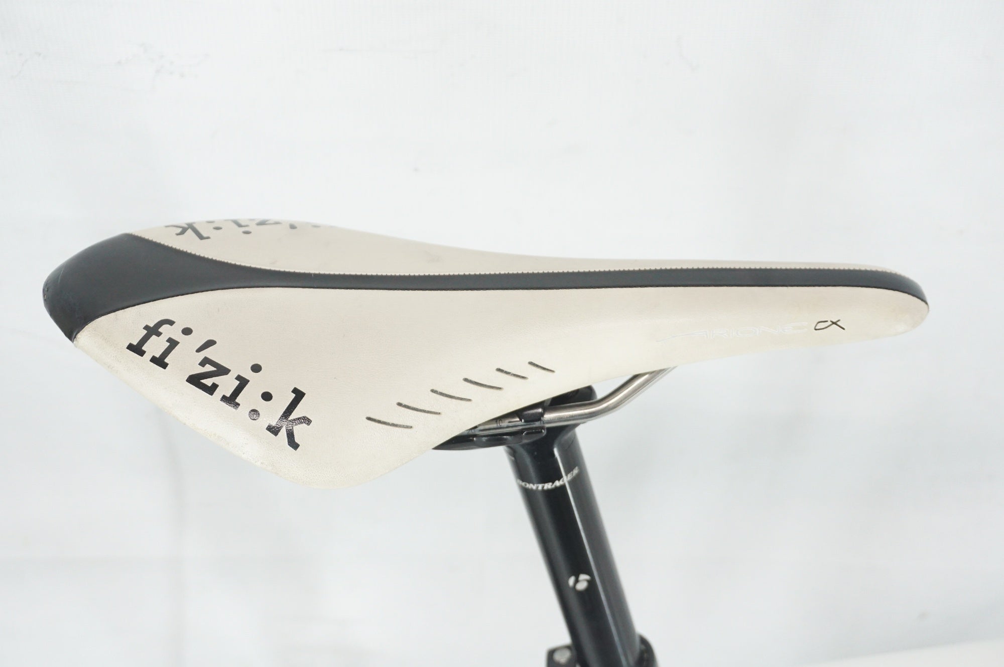 TREK 「トレック」 EMONDA S5 2015年モデル ロードバイク / 阪急塚口店