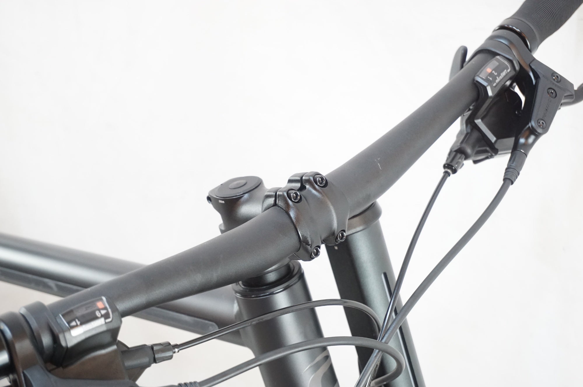 CANNONDALE 「キャノンデール」 BADBOY2 2025年モデル クロスバイク / 浦和ベース