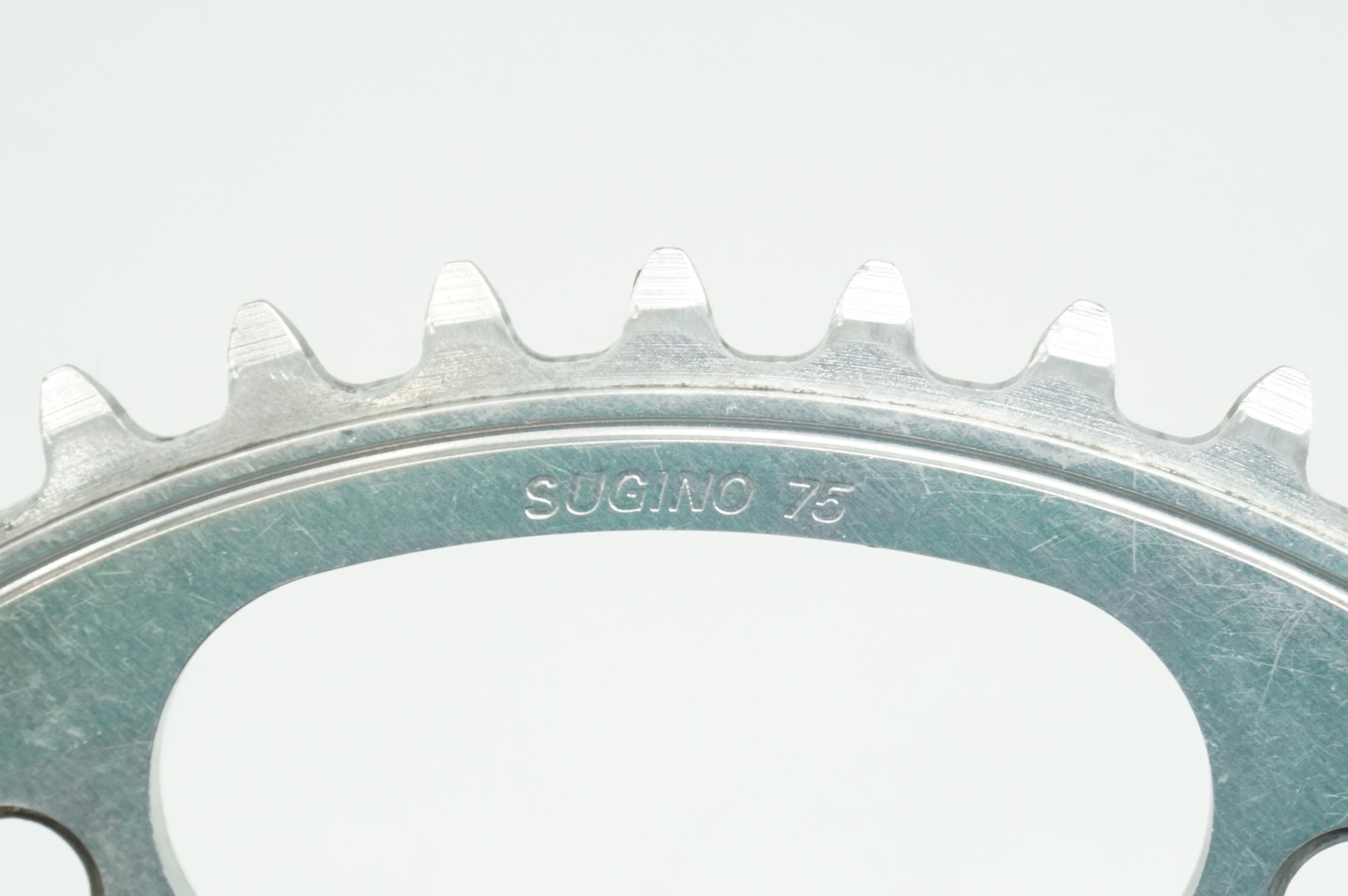 SUGINO 「スギノ」 75 NJS 48T チェーンリング / 大宮店 ｜ バイチャリ