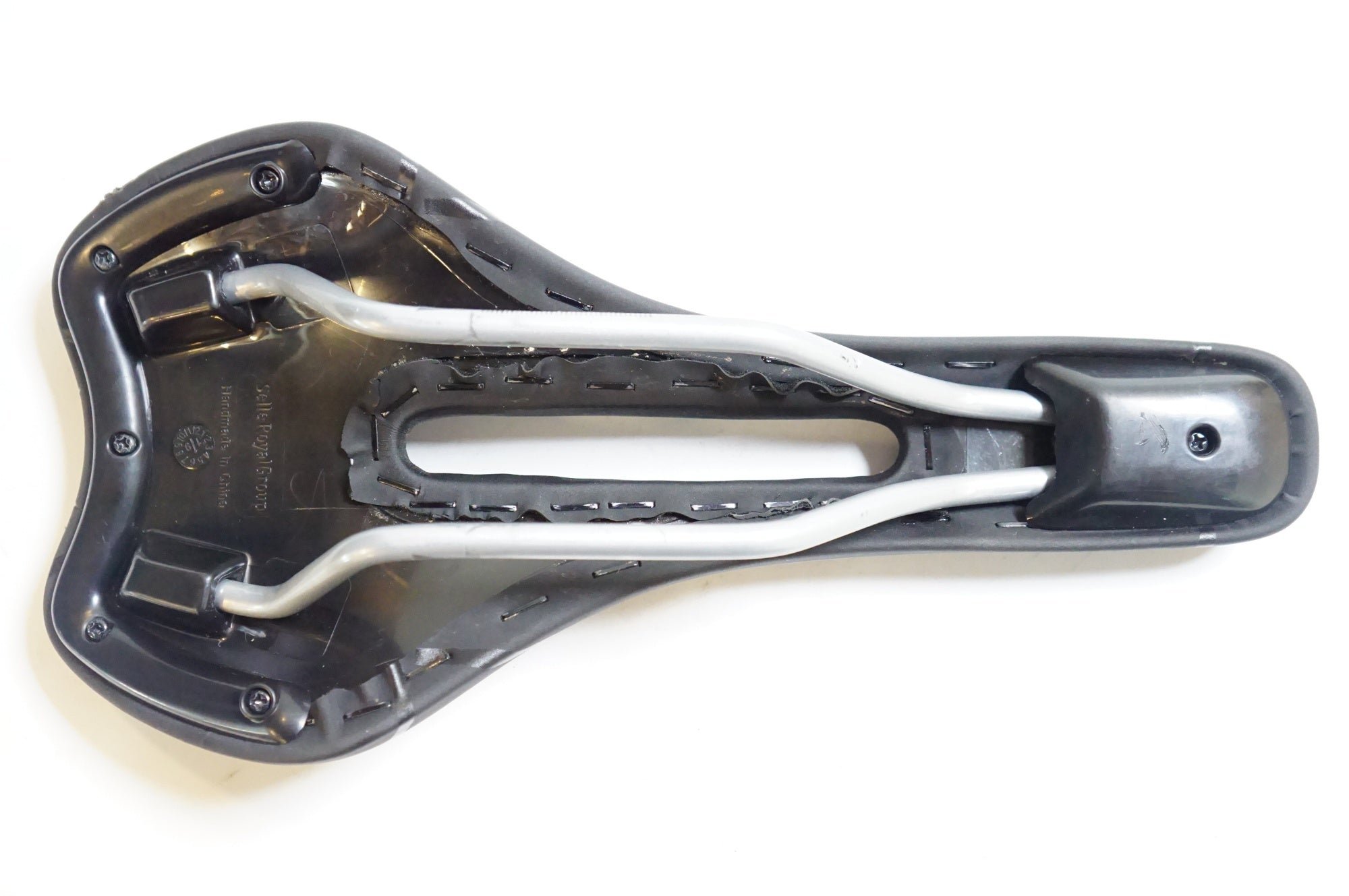 SELLE ROYAL 「セラロイヤル」 R.e.med サドル / 熊谷本店