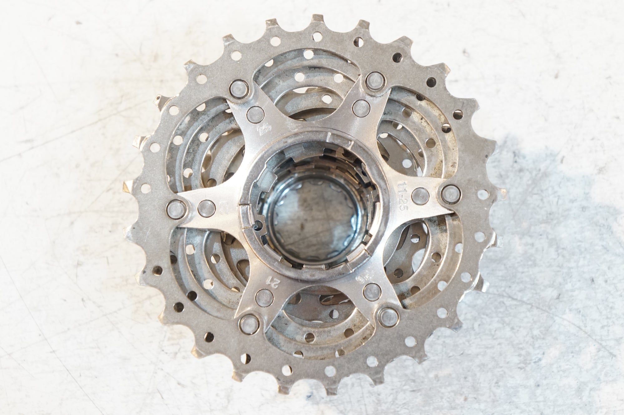 SHIMANO 「シマノ」 105 CS-5700 11-25T スプロケット / バイチャリ