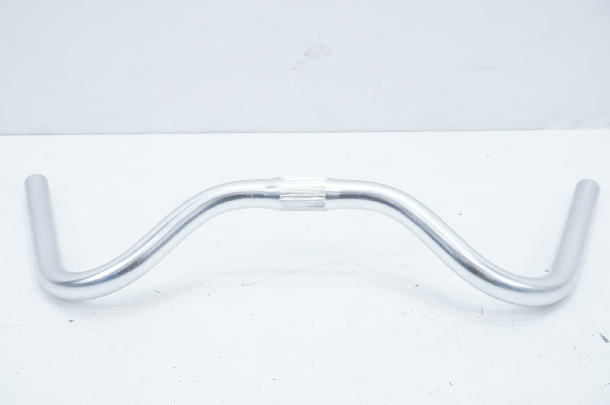 NITTO 「ニットー」 B302 490mm φ25.4 ブロムナード ハンドル / 大宮店