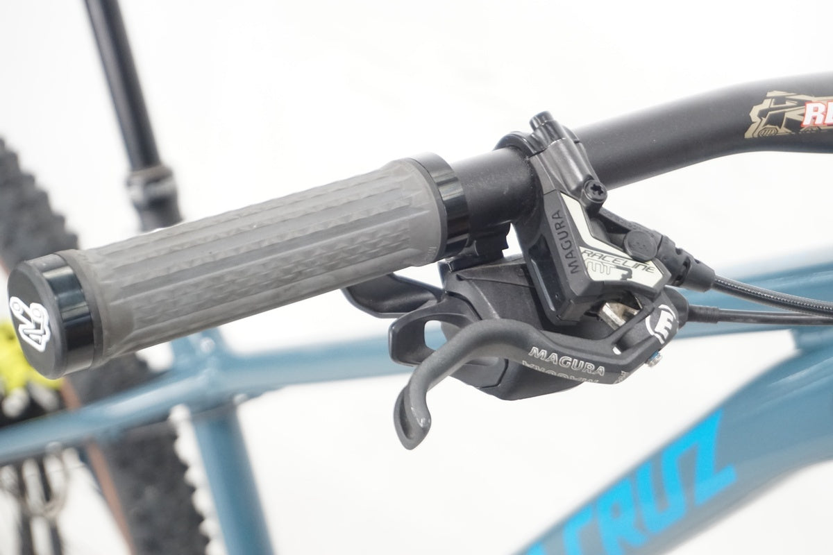 SANTA CRUZ 「サンタクルーズ」 CHAMELEON 8 AL 2023年モデル