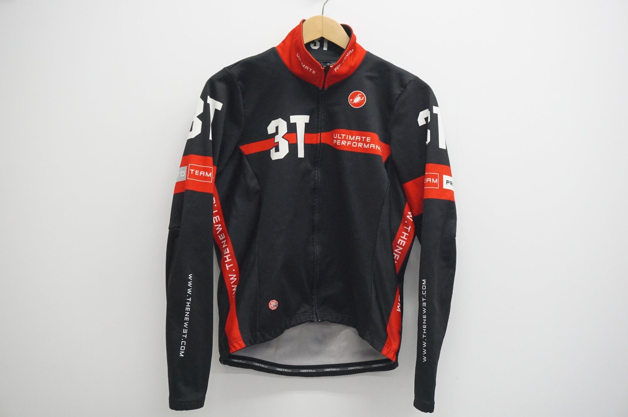 CASTELLI 「カステリ」 3T Mサイズ メンズ ジャケット / 福岡店