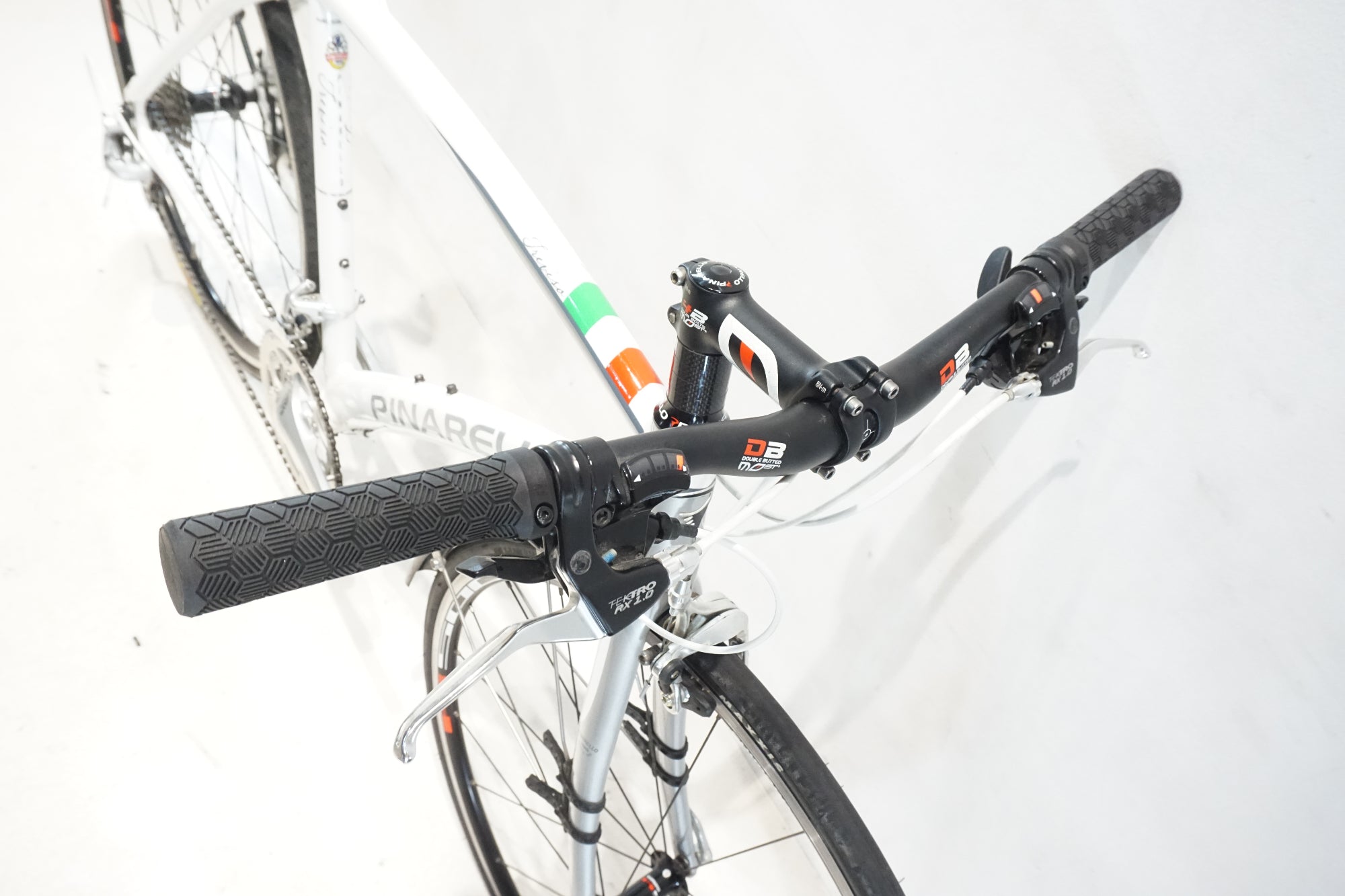 PINARELLO 「ピナレロ」 TREVISO 2012年モデル フラットバー ロード PINARELLO 「ピナレロ」 TREVISO 2012年モデル フラットバー ロード