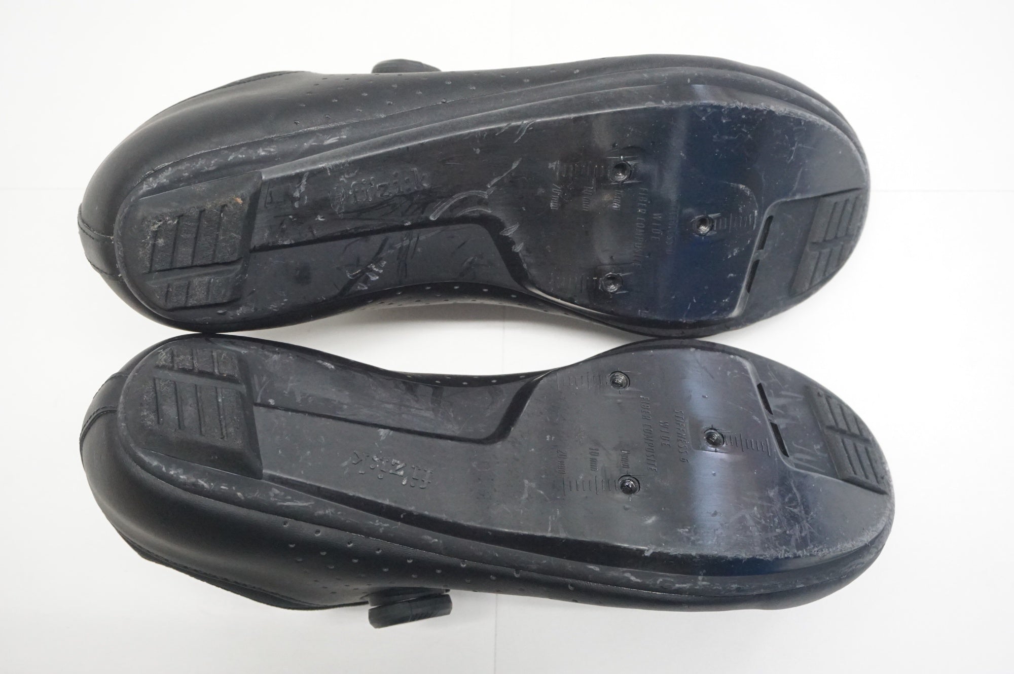 FIZIK 「フィジーク」 VENTO OMNA WIDE 42(27.0cm)サイズ シューズ / 福岡店