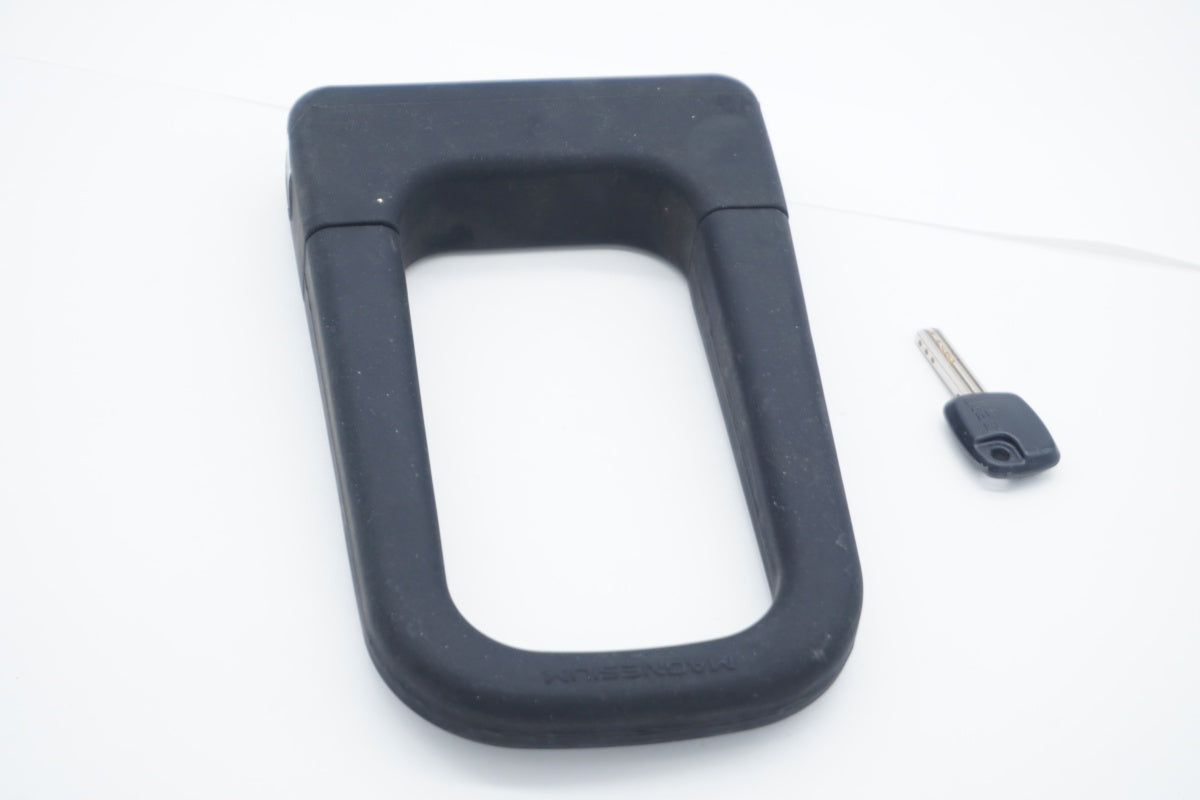 ULAC 「ユーラック」 MAGNUM FORCE U字ロック / 京都八幡店