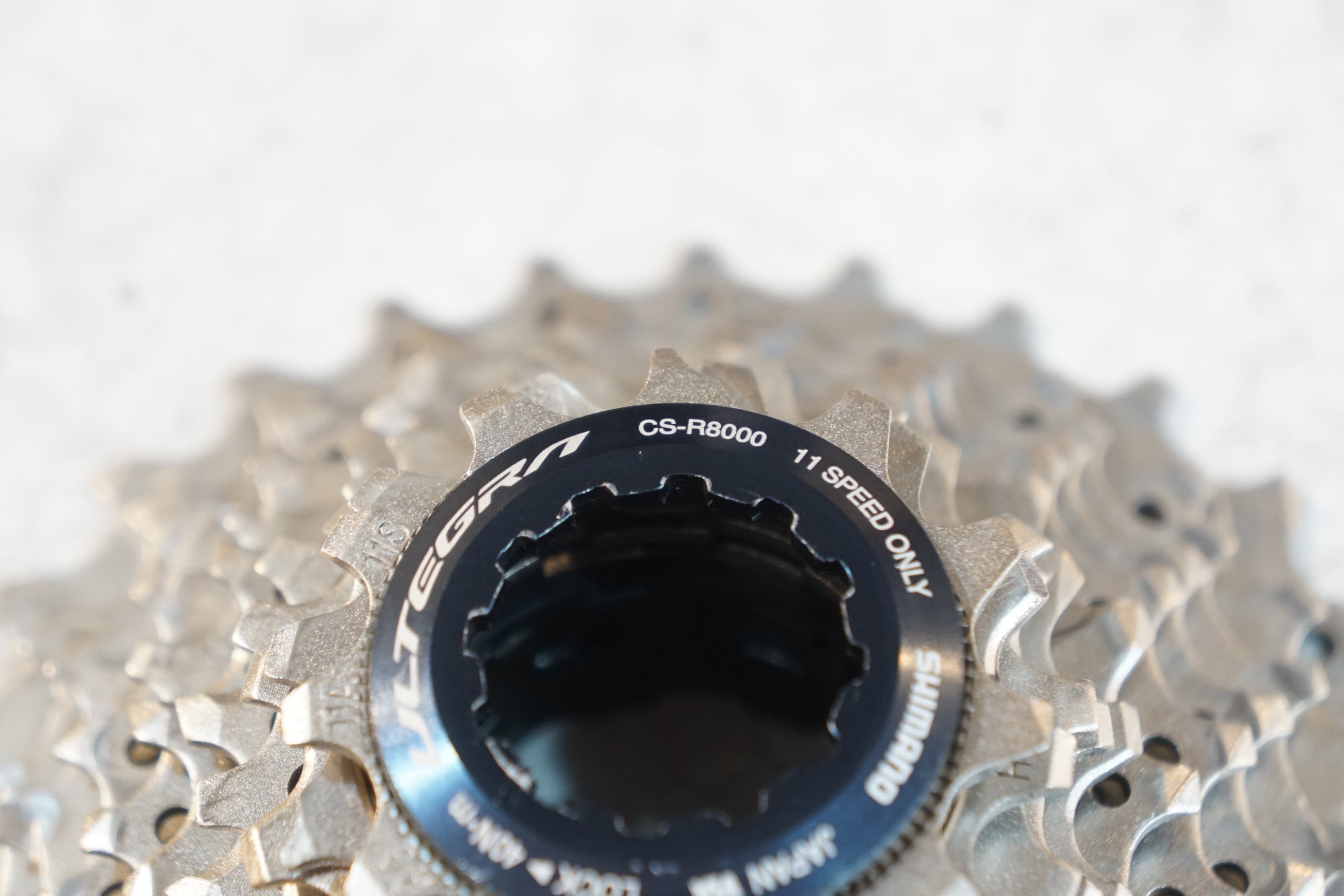 SHIMANO 「シマノ」 ULTEGRA CS-R8000 11-28T スプロケット