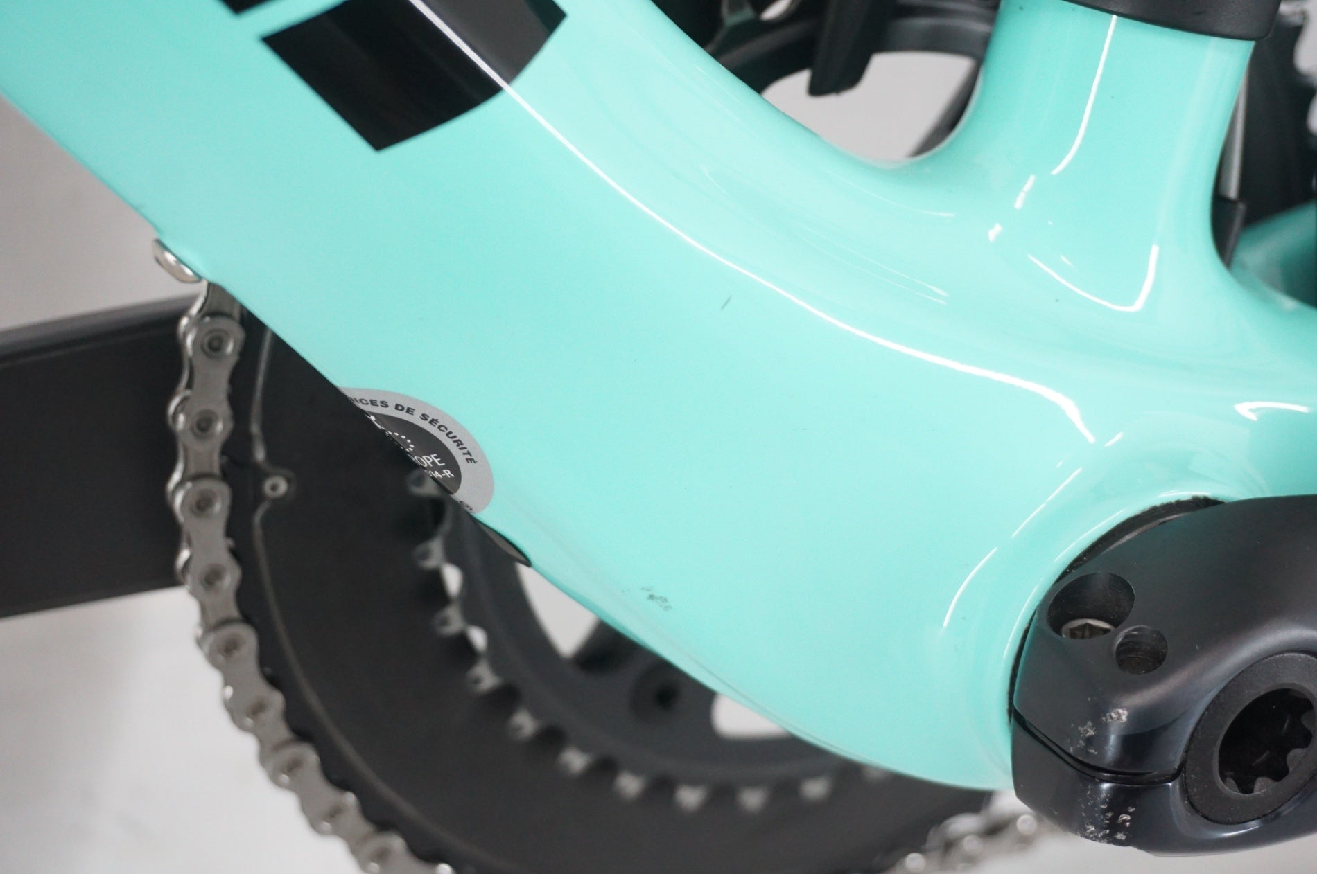BIANCHI 「ビアンキ」 OLTRE XR3 ULTEGRA 2019年モデル ロードバイク / 阪急塚口店