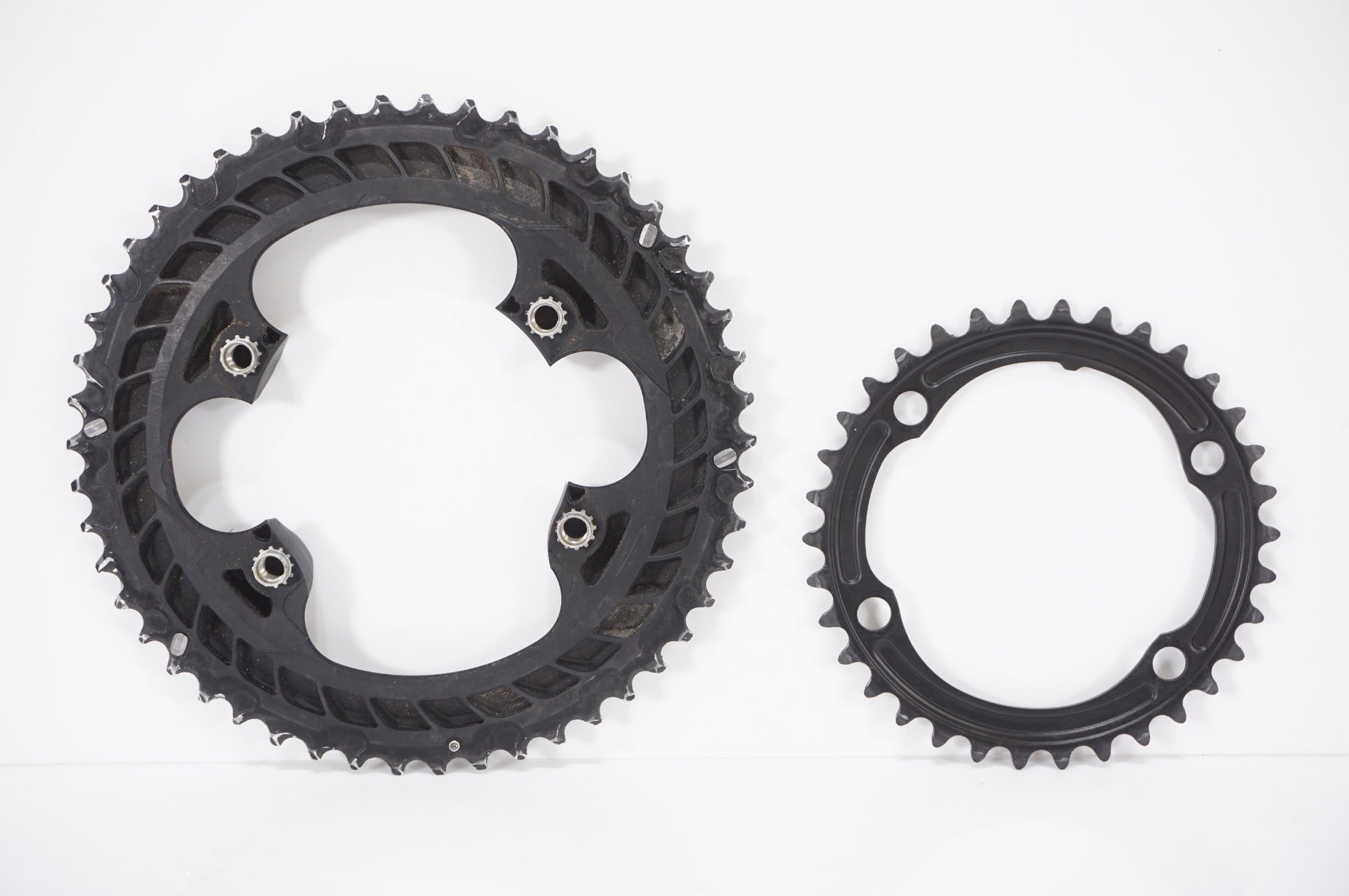 SHIMANO 「シマノ」 105 FC-R7100 50-34T チェーンリングセット