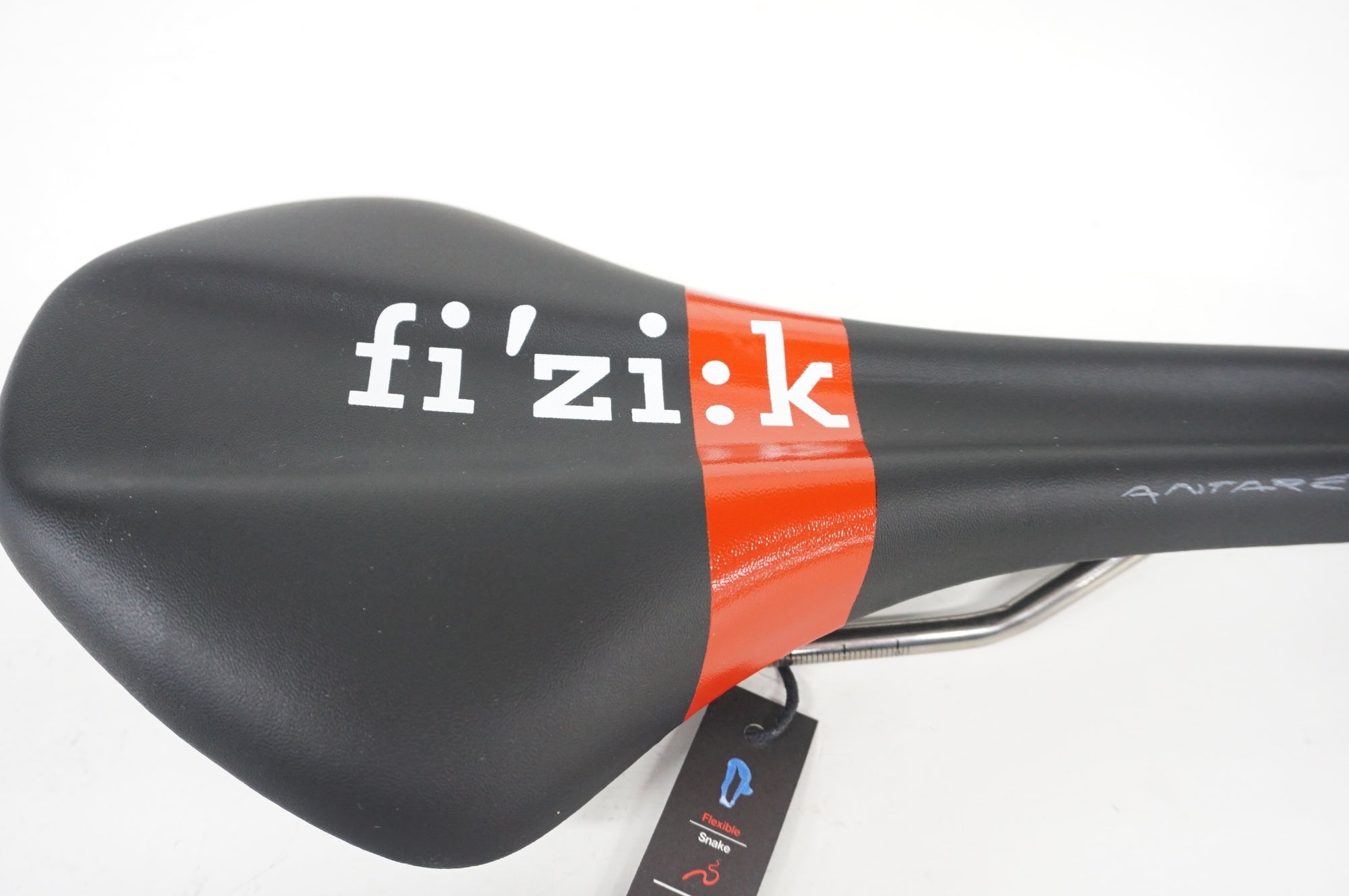 FIZIK 「フィジーク」 ANTARES VS K:ium サドル / 阪急塚口店