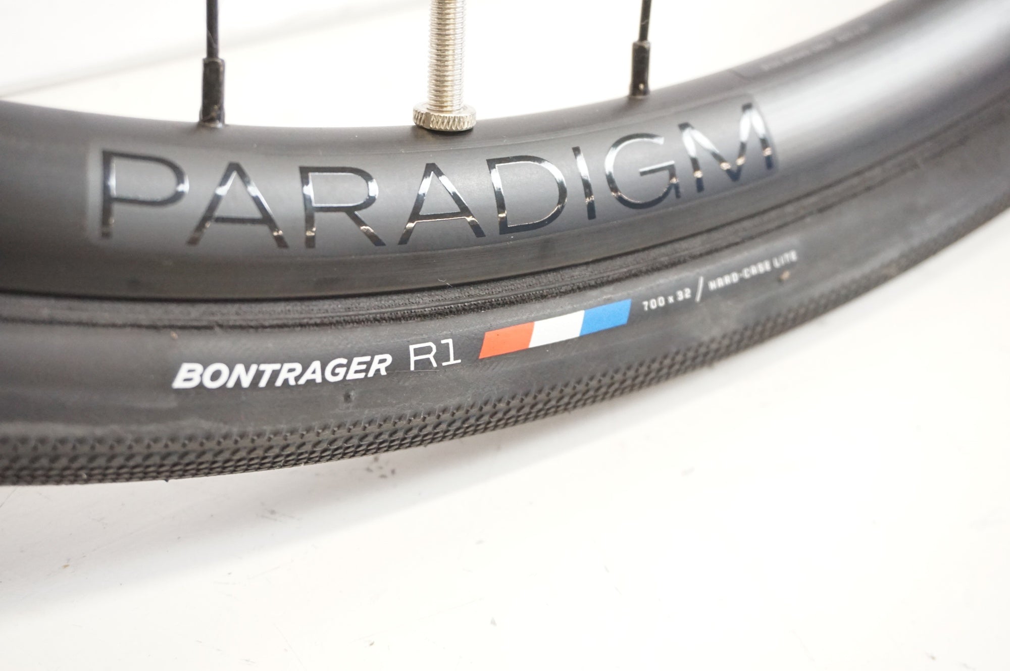 ジャンク　BONTRAGER  PARADIGM ELITE シマノフリー11s ジャンク BONTRAGER PARADIGM ELITE シマノフリー11s - メルカリ