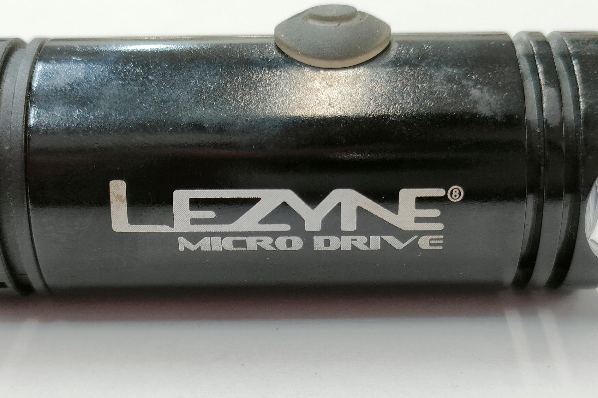 LEZYNE 「レザイン」 フロントライト / 福岡店