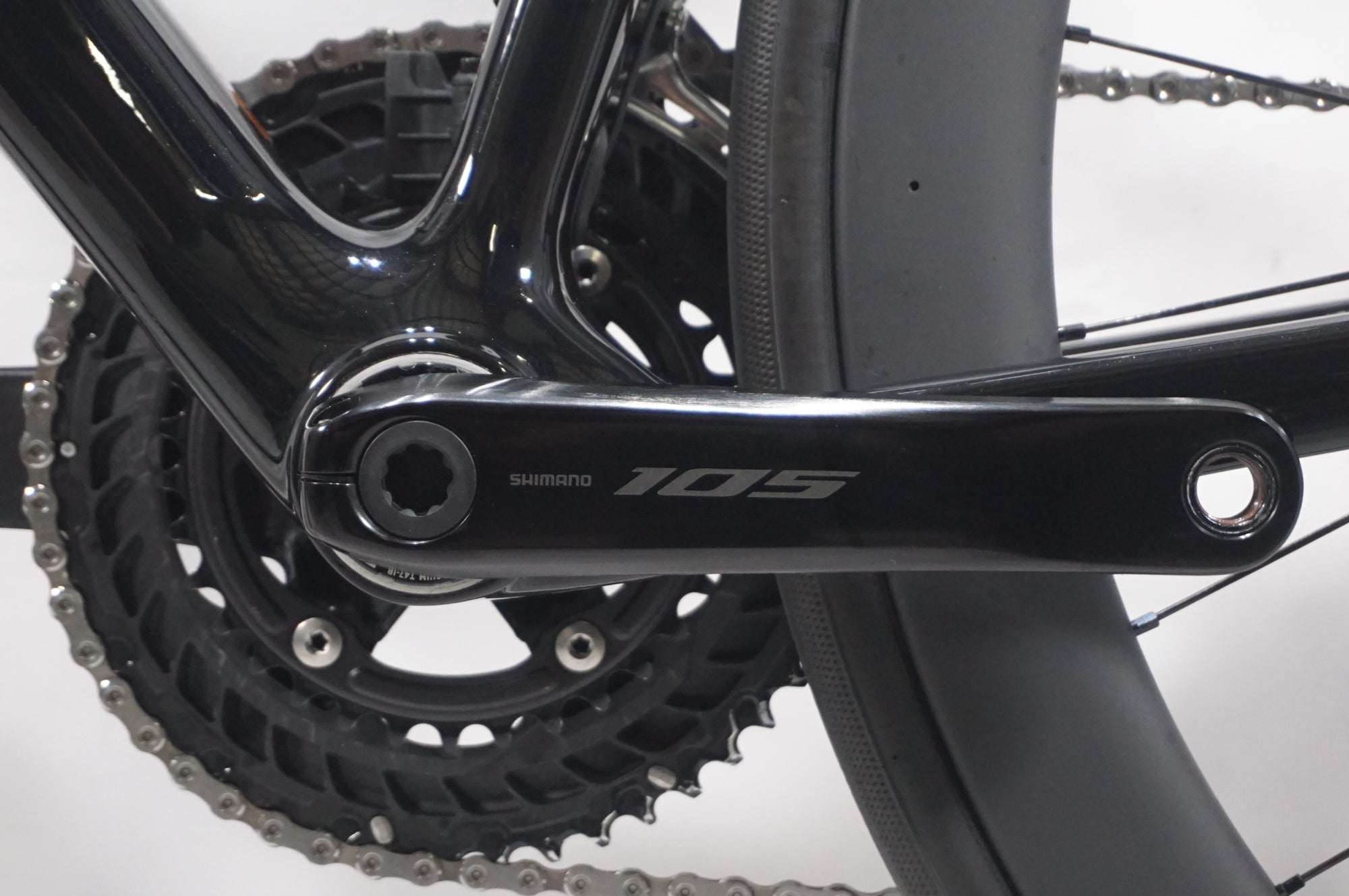 TREK 「トレック」 MADONE SL 7 (GEN 8) 2025年モデル ロードバイク / AKIBA店