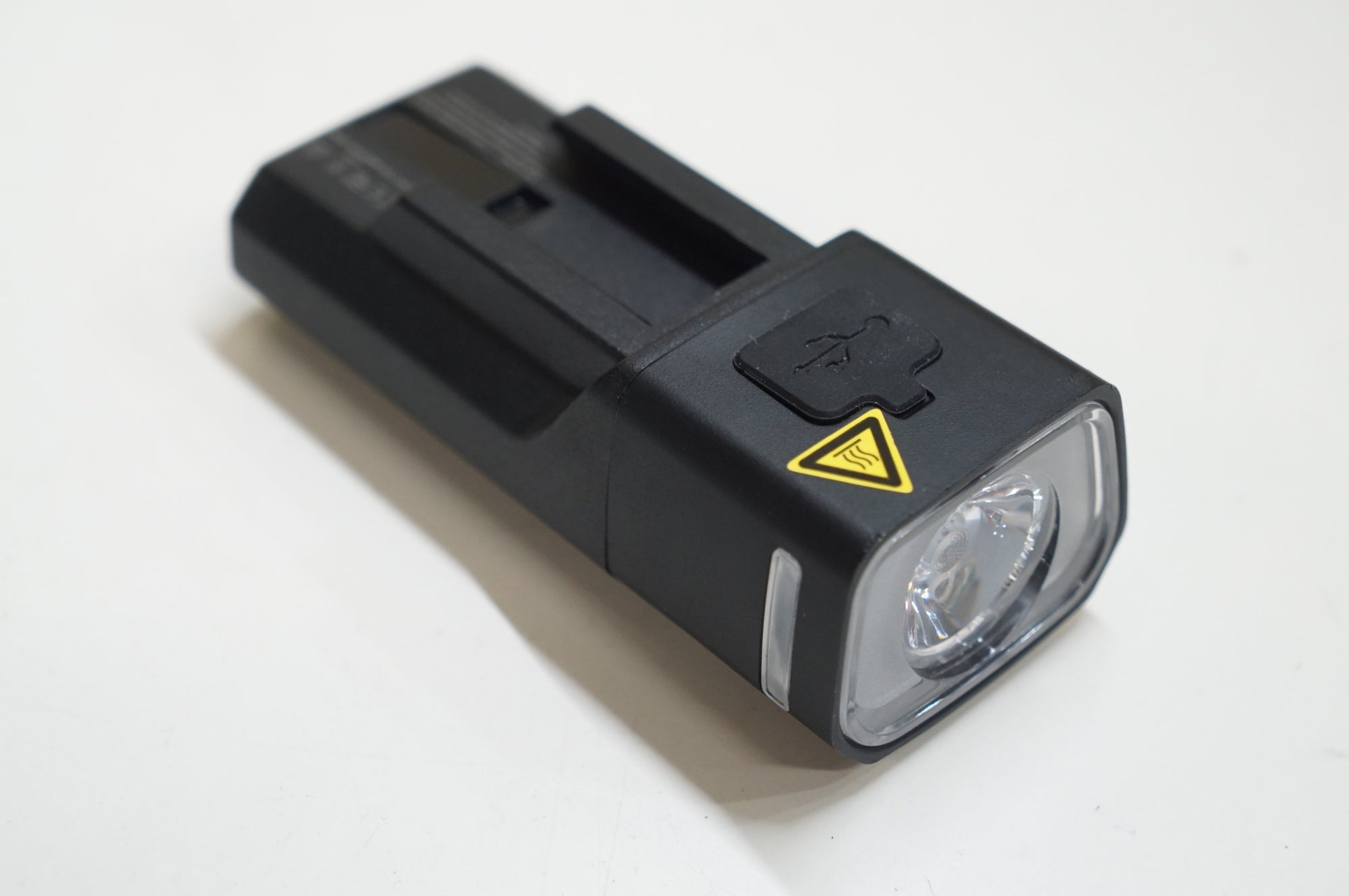 GIANT 「ジャイアント」 RECON HL350 フロントライト / 大宮店