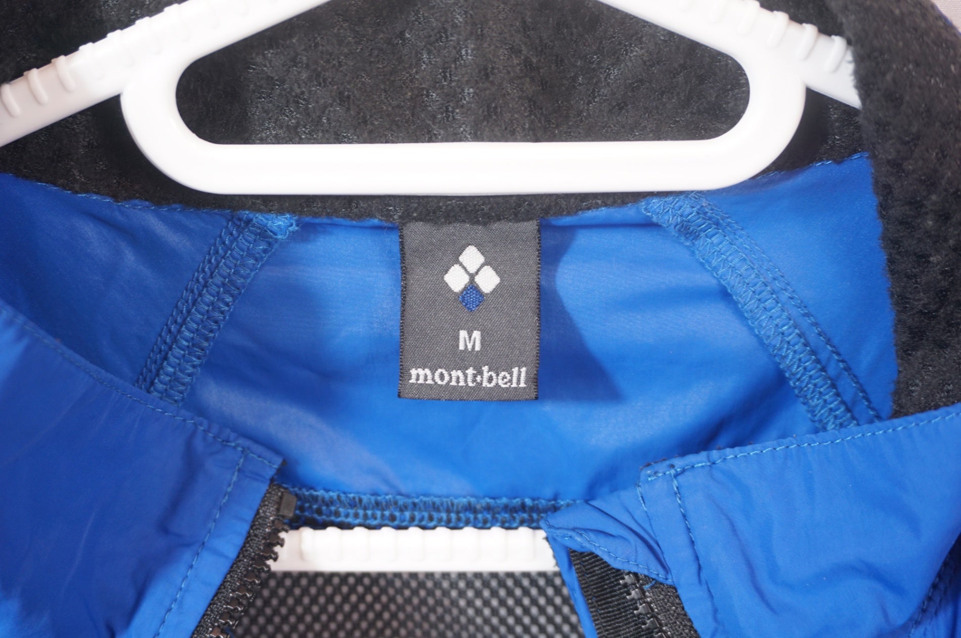 MONT-BELL 「モンベル」 メンズM ウィンドブレーカー / 世田谷店