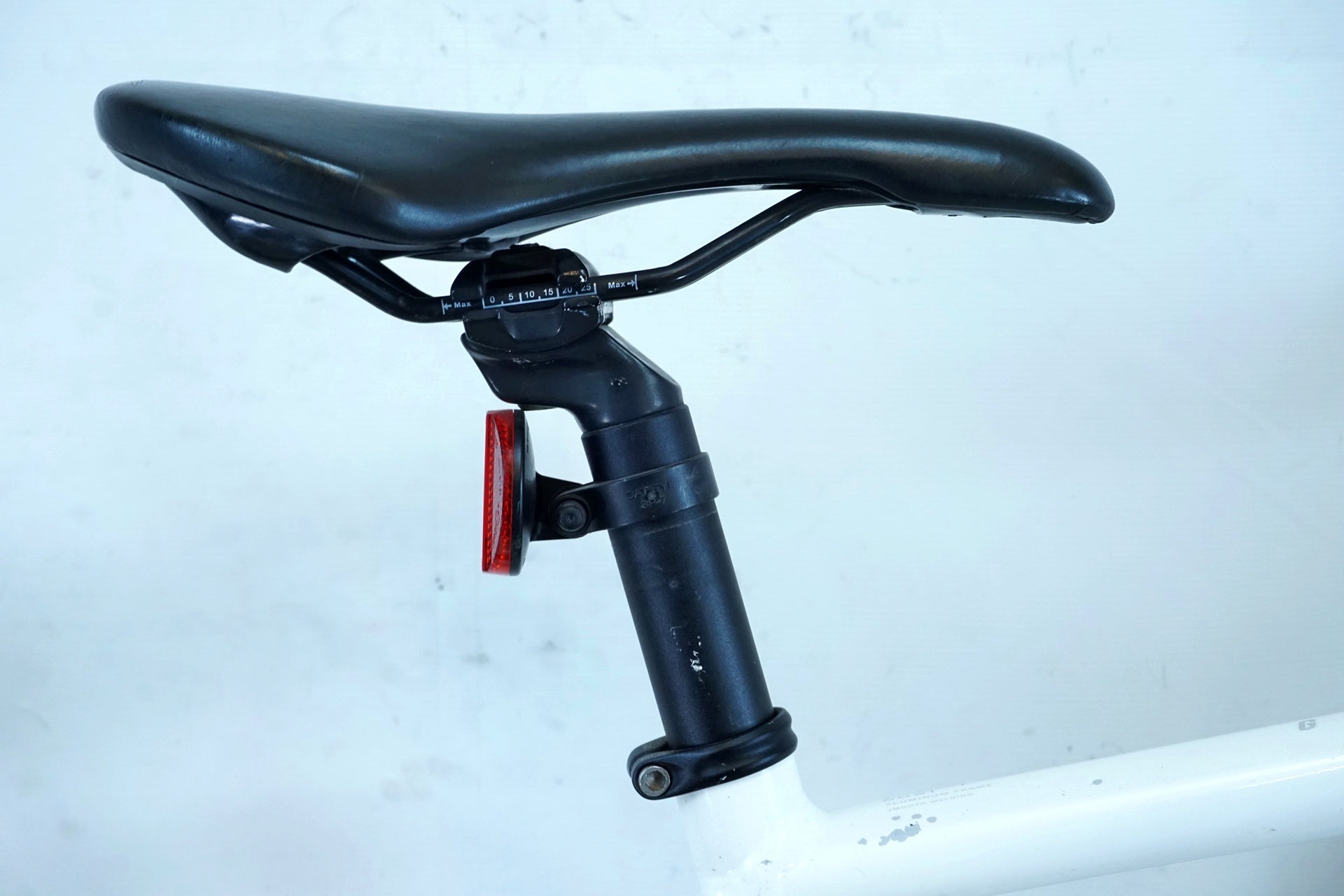 NESTO 「ネスト」 GAVEL 2026年モデル グラベル ロードバイク / 有明ガーデン店