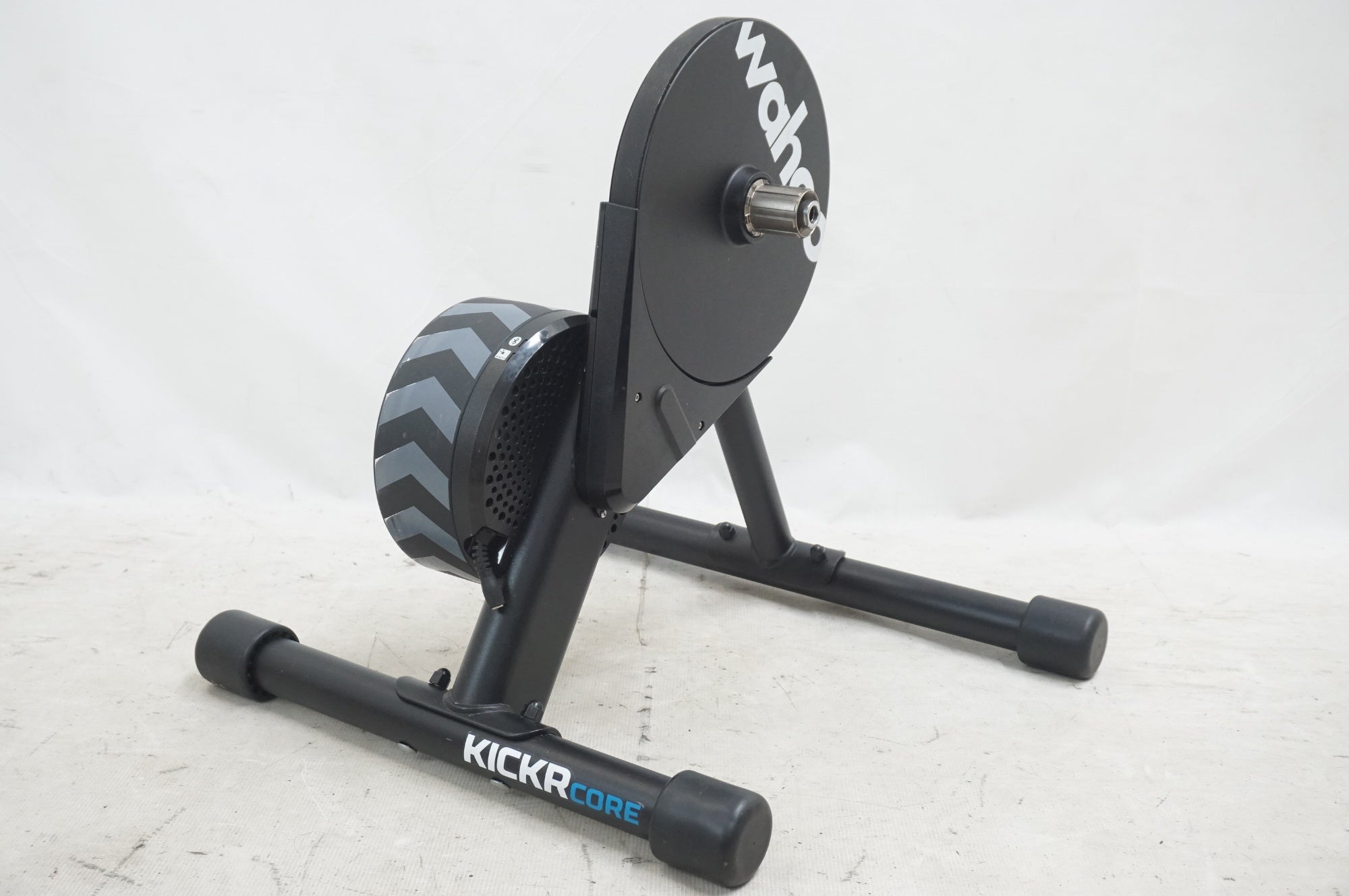 WAHOO 「ワフー」 KICKR CORE スマートトレーナー / 福岡店