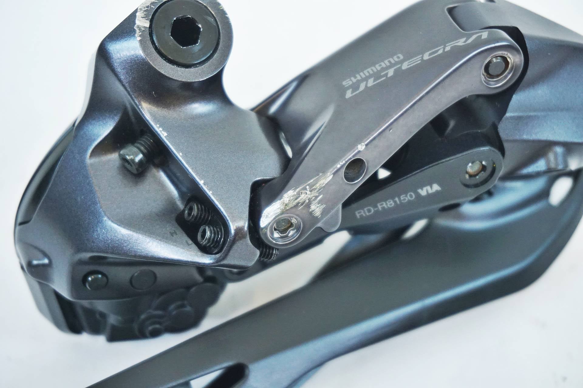 SHIMANO 「シマノ」 ULTEGRA R8150/8170 Di2 コンポーネント