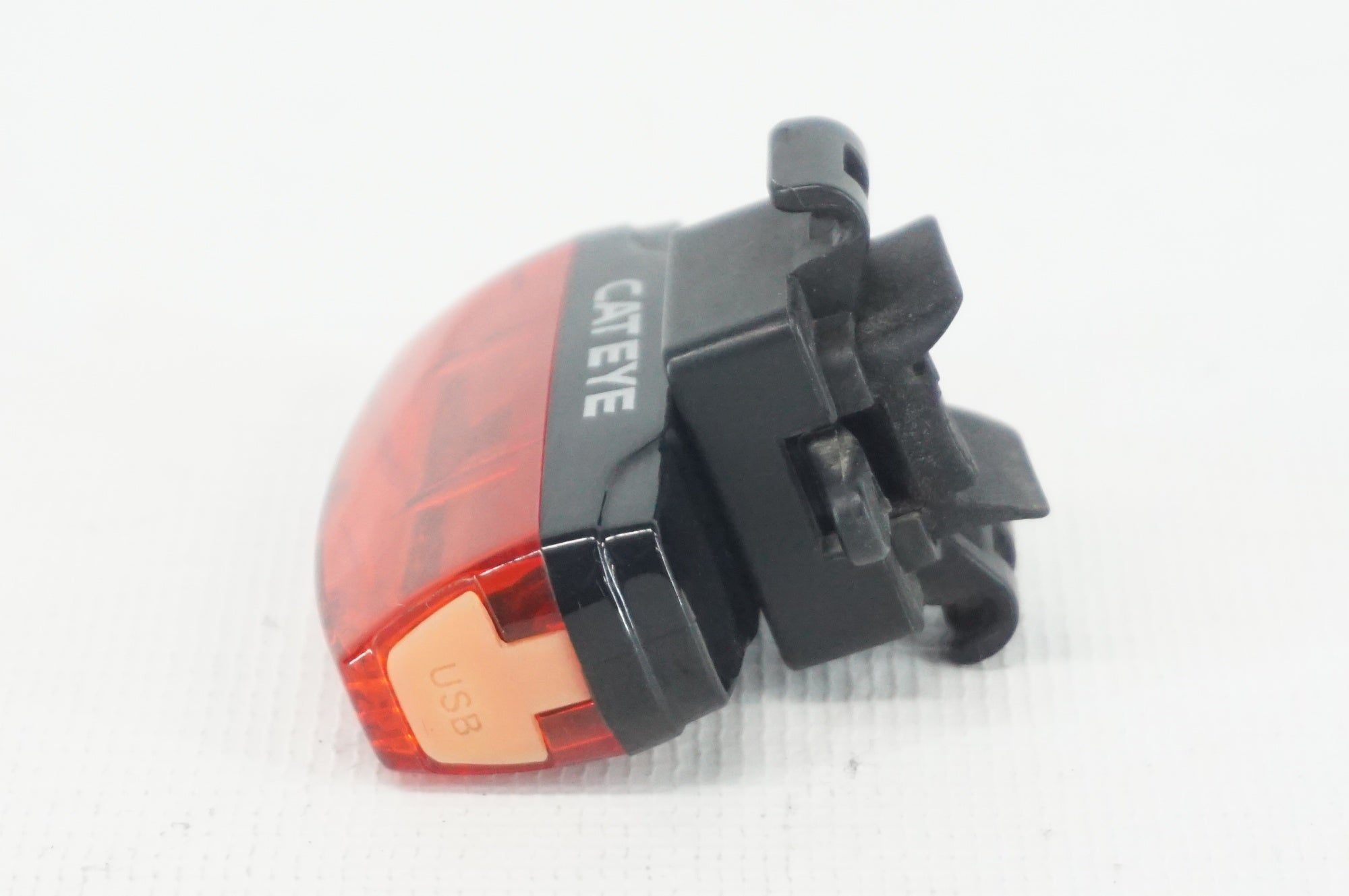 CATEYE 「キャットアイ」 TL-LD620 リアライト / 阪急塚口店