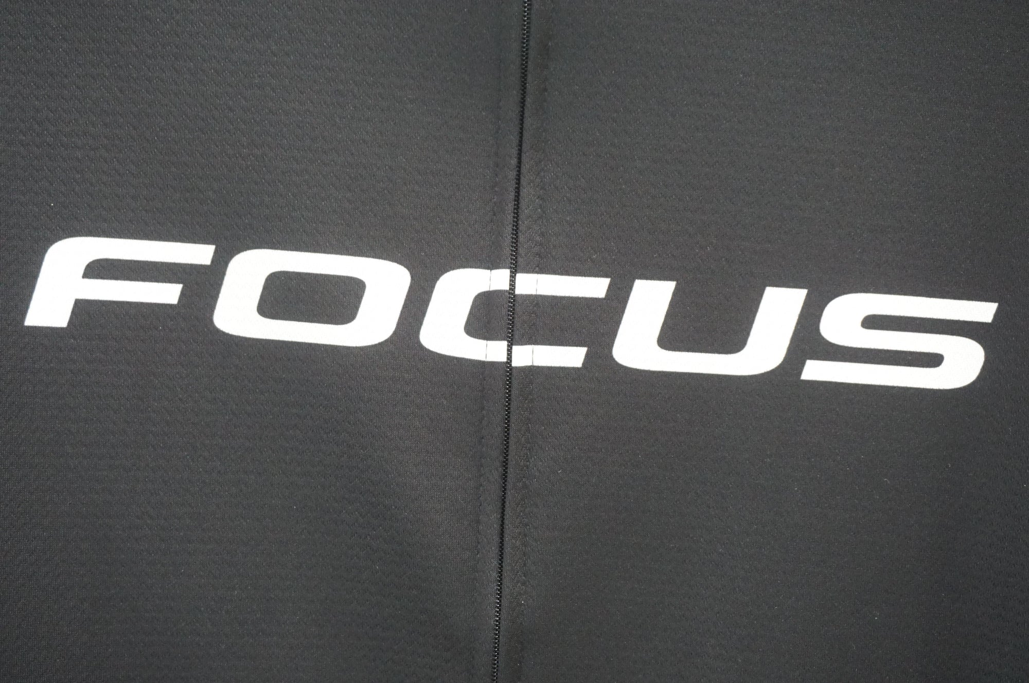 FOCUS 「フォーカス」 サイズS ジャージ / 福岡アイランドシティ店