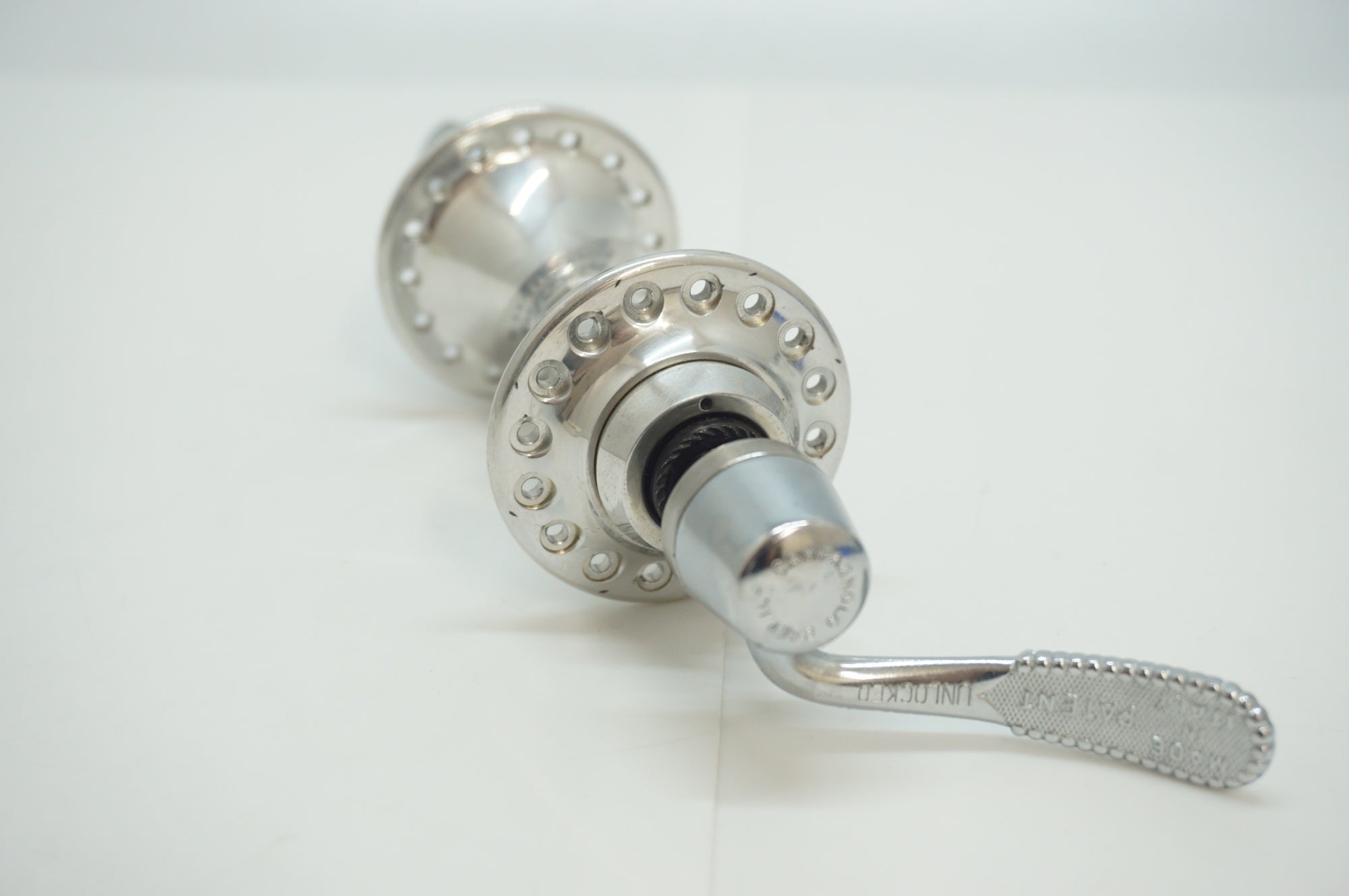 CAMPAGNOLO 「カンパニョーロ」 モデル不明 ハブ / 福岡店
