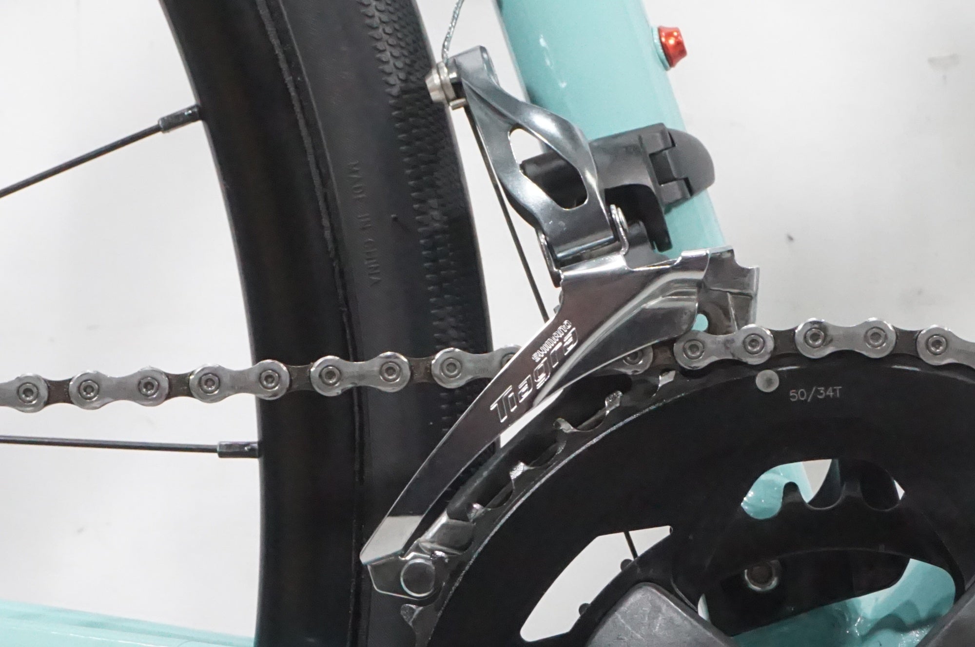 TREK 「トレック」 DOMANE AL4 GEN3  2023年モデル ロードバイク / AKIBA店