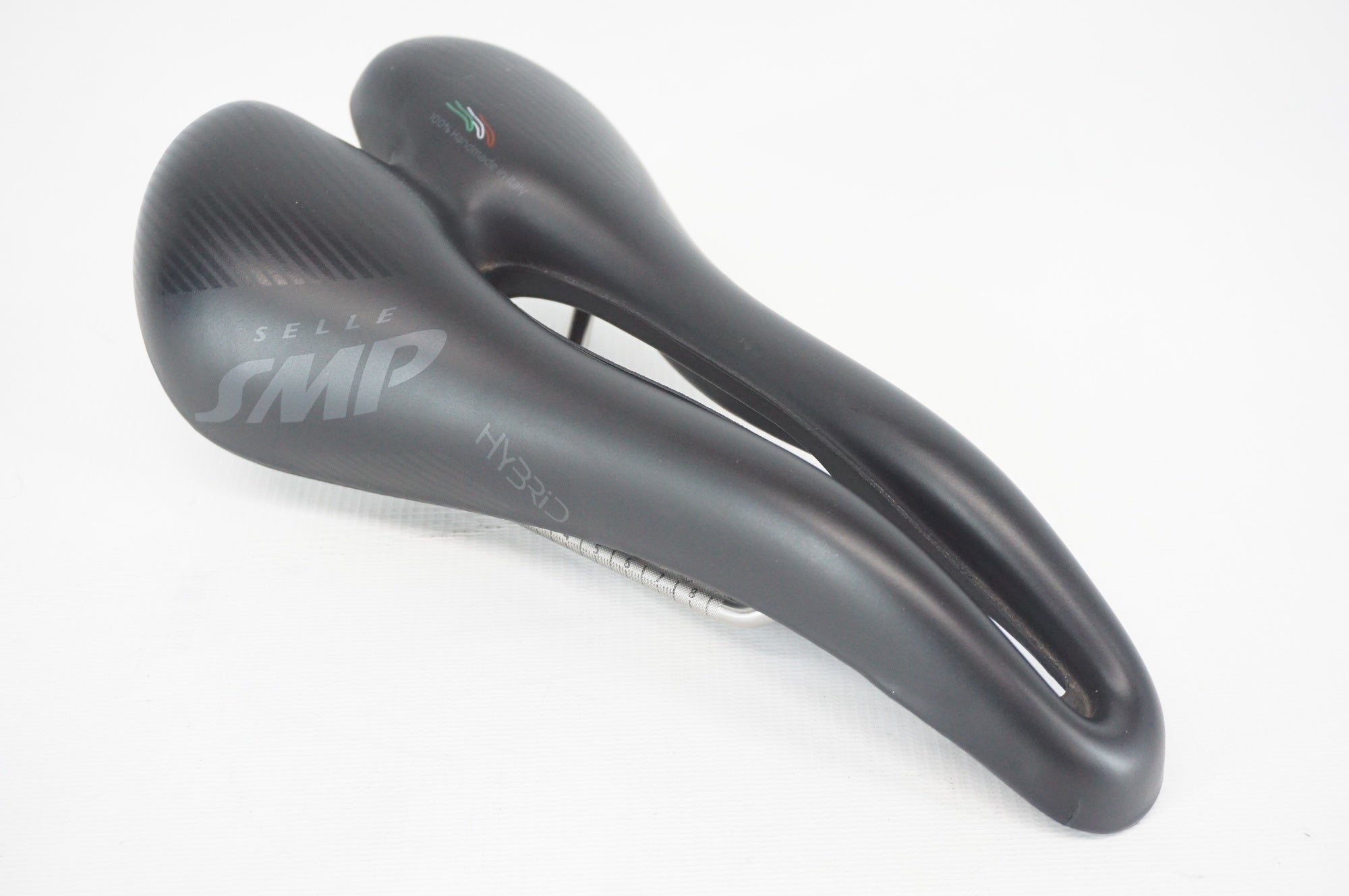 SELLE SMP 「セラエスエムピー」 HYBRID サドル / 阪急塚口店