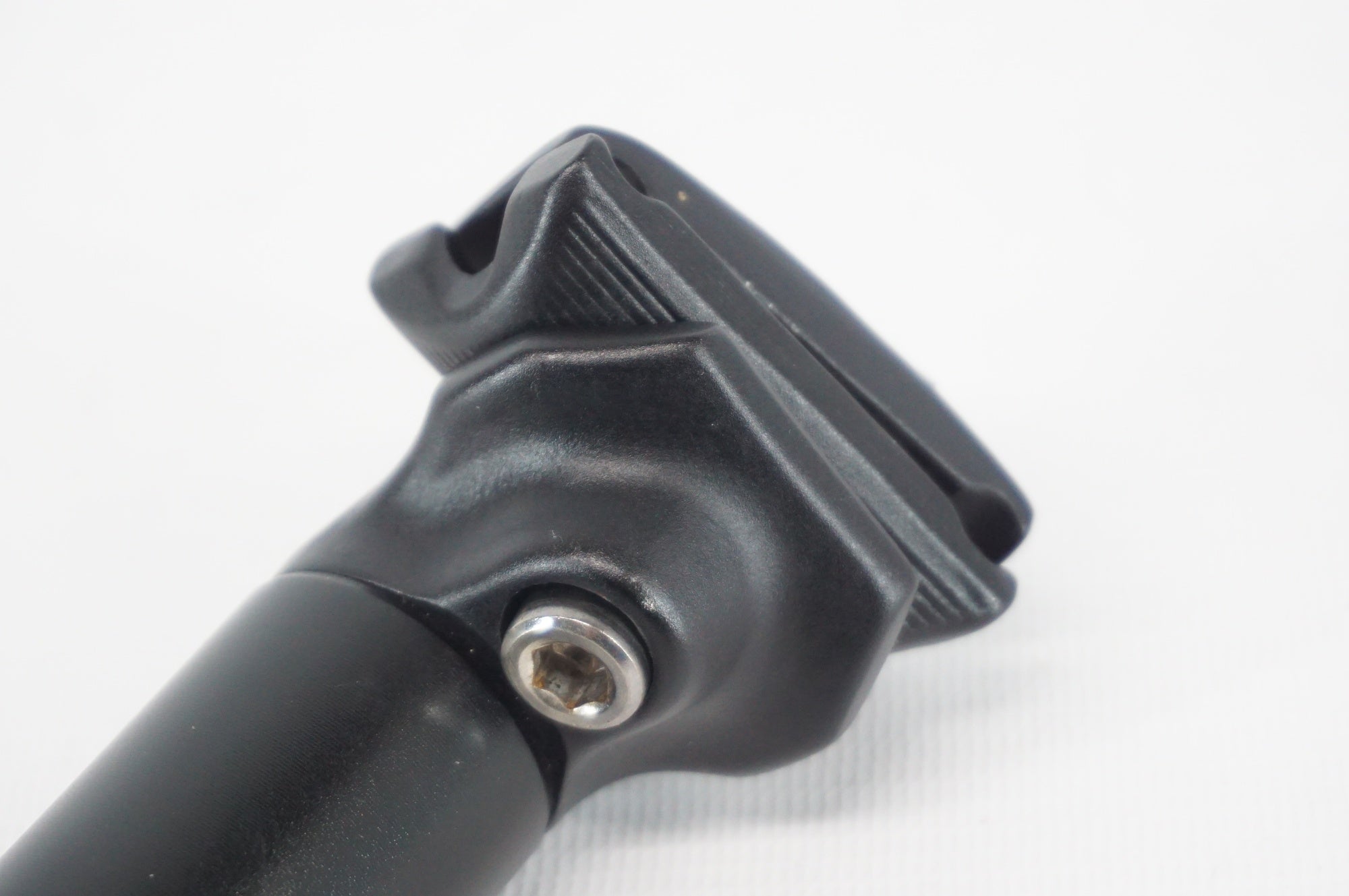 CINELLI 「チネリ」 VAI Φ31.6 330mm シートポスト / 阪急塚口店