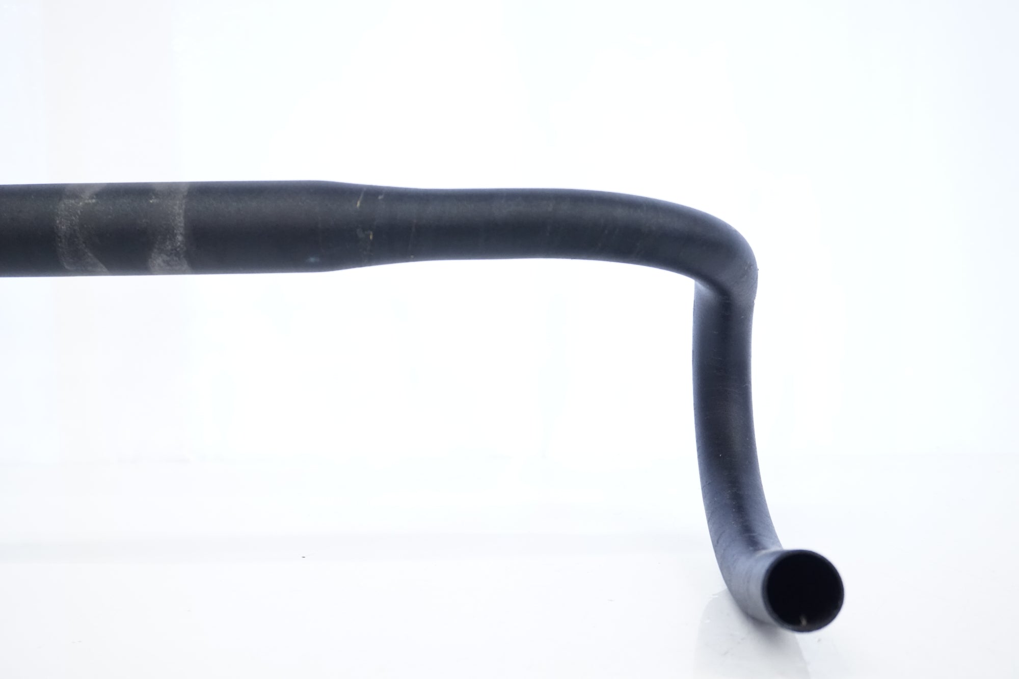 BONTRAGER 「ボントレガー」 RACE VR-C φ31.8 420mm ハンドル / 浜松店