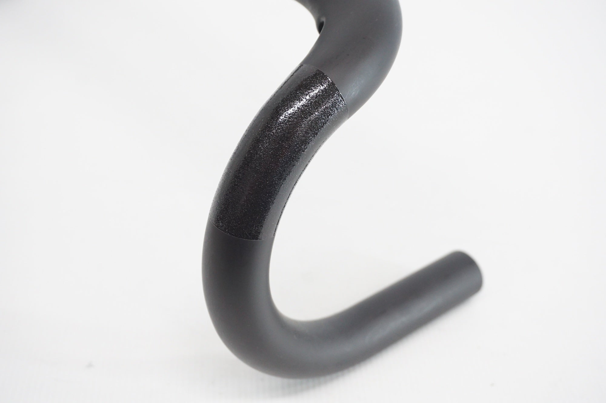 3T 「スリーティー」 superleggera team Φ31.8 440mm ハンドル / 阪急塚口店