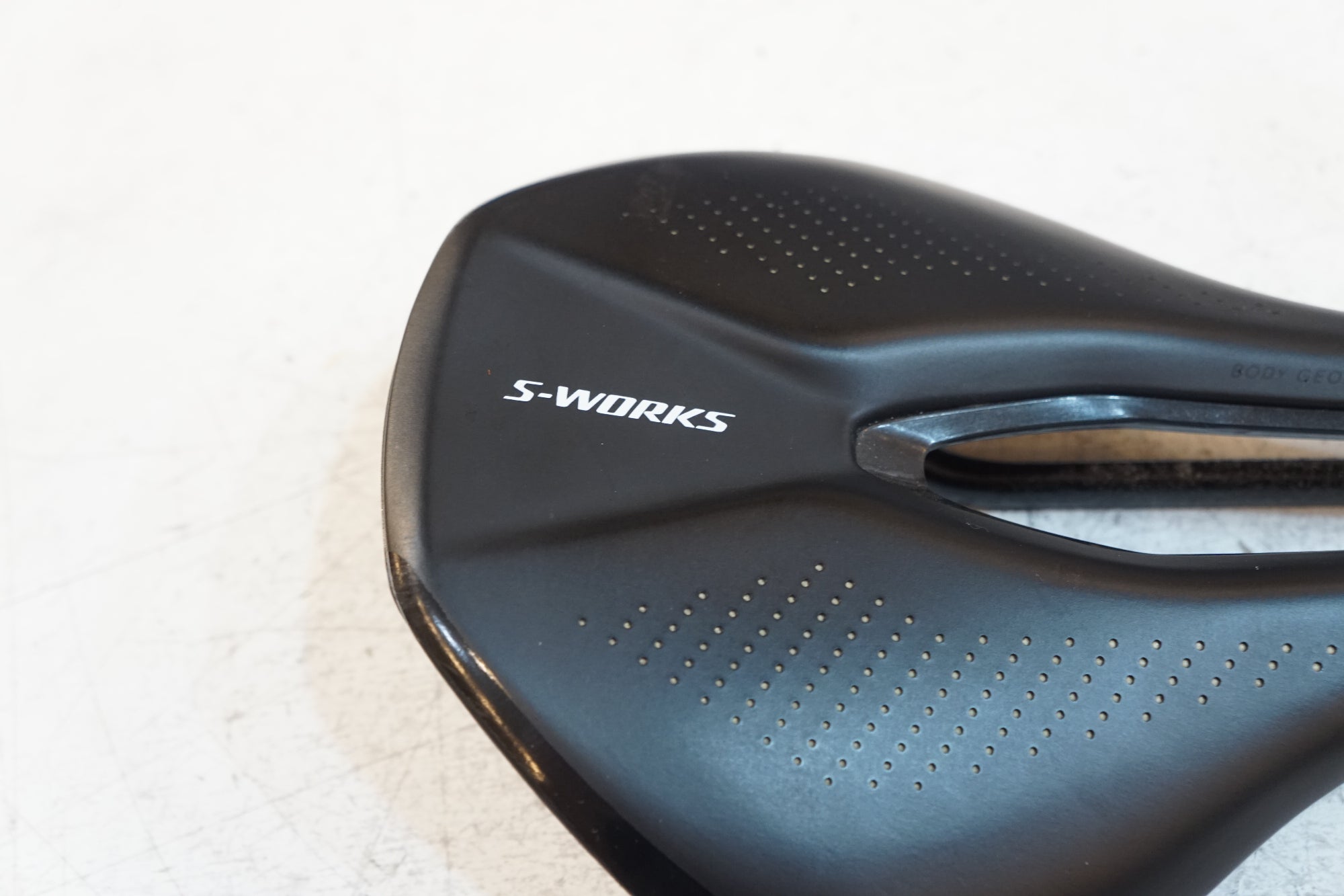 スペシャライズド S-Works Powerサドル 143mm S-WORKS POWER CARBON SADDLE BLK 143(143mm ブラック): サドル