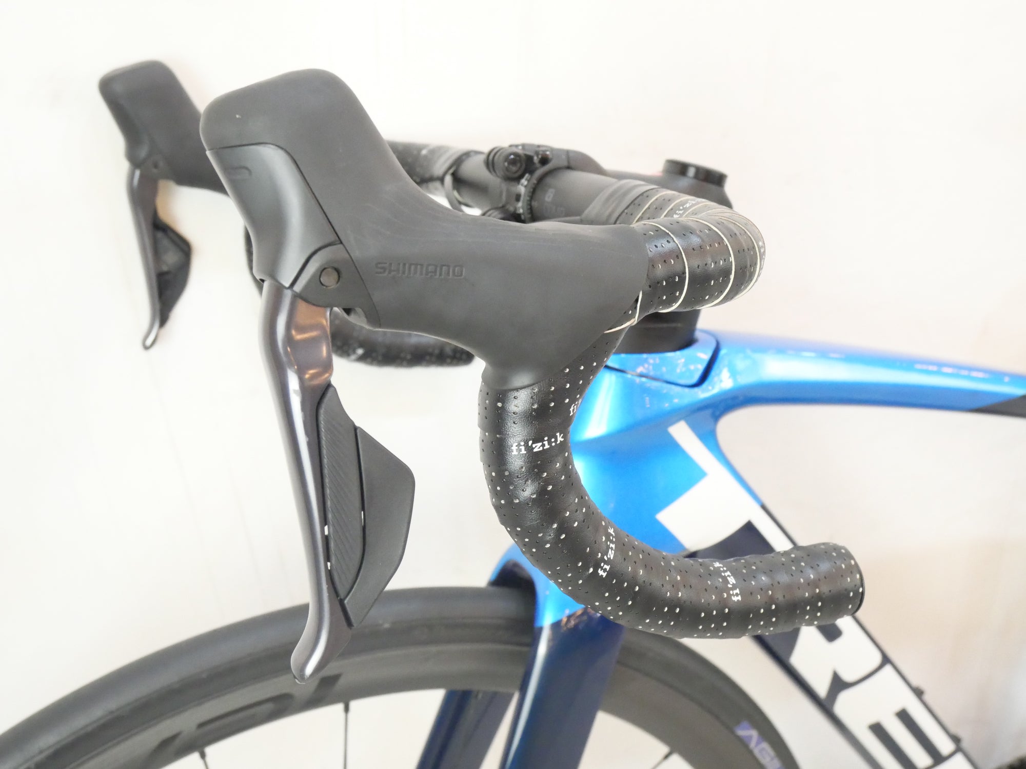 TREK 「トレック」 EMONDA SL5 DISC 2021年モデル R8170 ロードバイク / バイチャリ浦和ベース