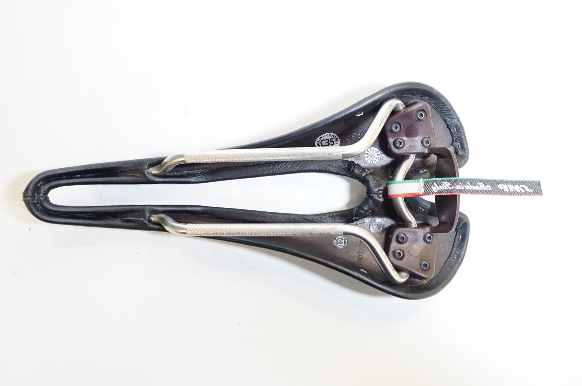 SELLE SMP 「セラエスエムピー」 COMPOSIT サドル / 熊谷本店